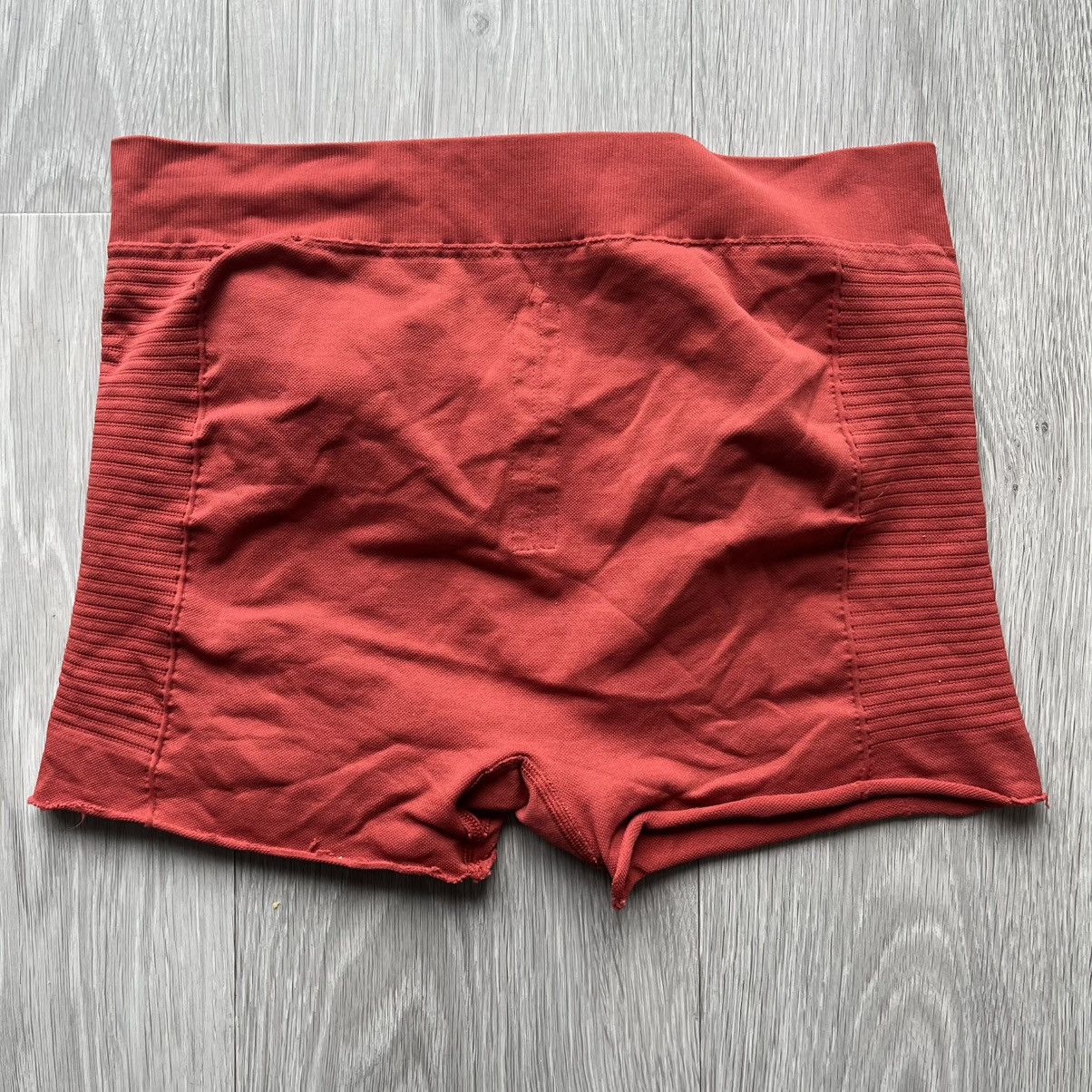 Rick Owens Rick Owens Getheamane FW24 Carnelian Gym Shorts Size 32" / US 10 / IT 46 - 2 Thumbnail