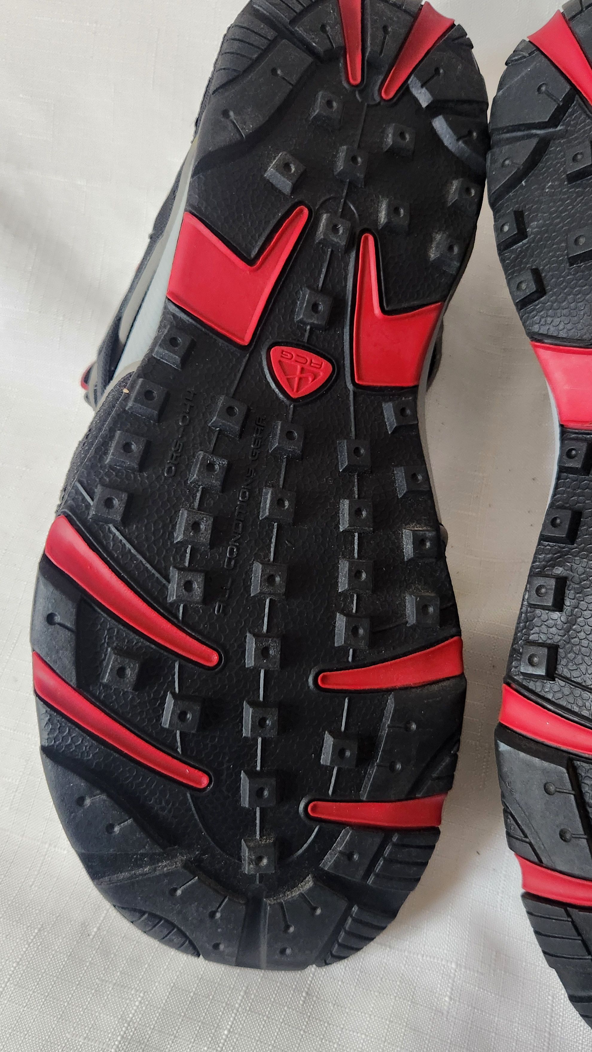 Nike ACG Nike ACG Straprunner Outdoor Hiking Sandals 13 Black Size US 13 / EU 46 - 12 Thumbnail