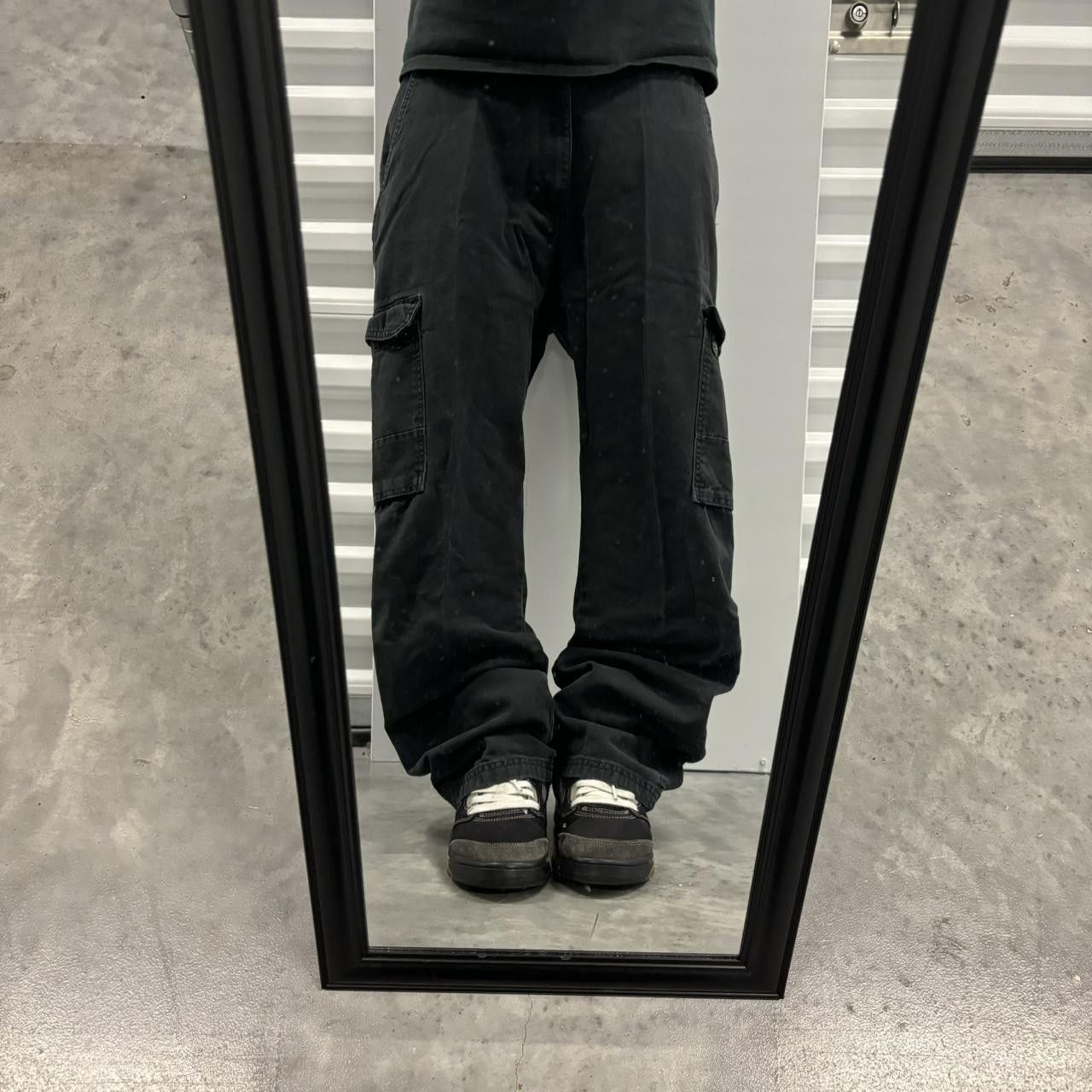 Japanese Brand × Vintage Crazy Vintage Y2K/2000s Baggy Faded Black Skater Grunge Cargo Pants! Size US 34 / EU 50 - 1 Thumbnail