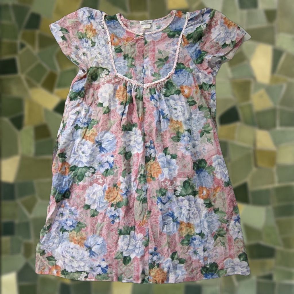 Ariat Aria Nightgown Floral Cotton Pink 1X Women Zip Pocket Dress Robe Gown Color Pink Floral Cotton Nightgown Zip Pocket Women 1X Size XL / US 12-14 / IT 48-50 - 1 Thumbnail