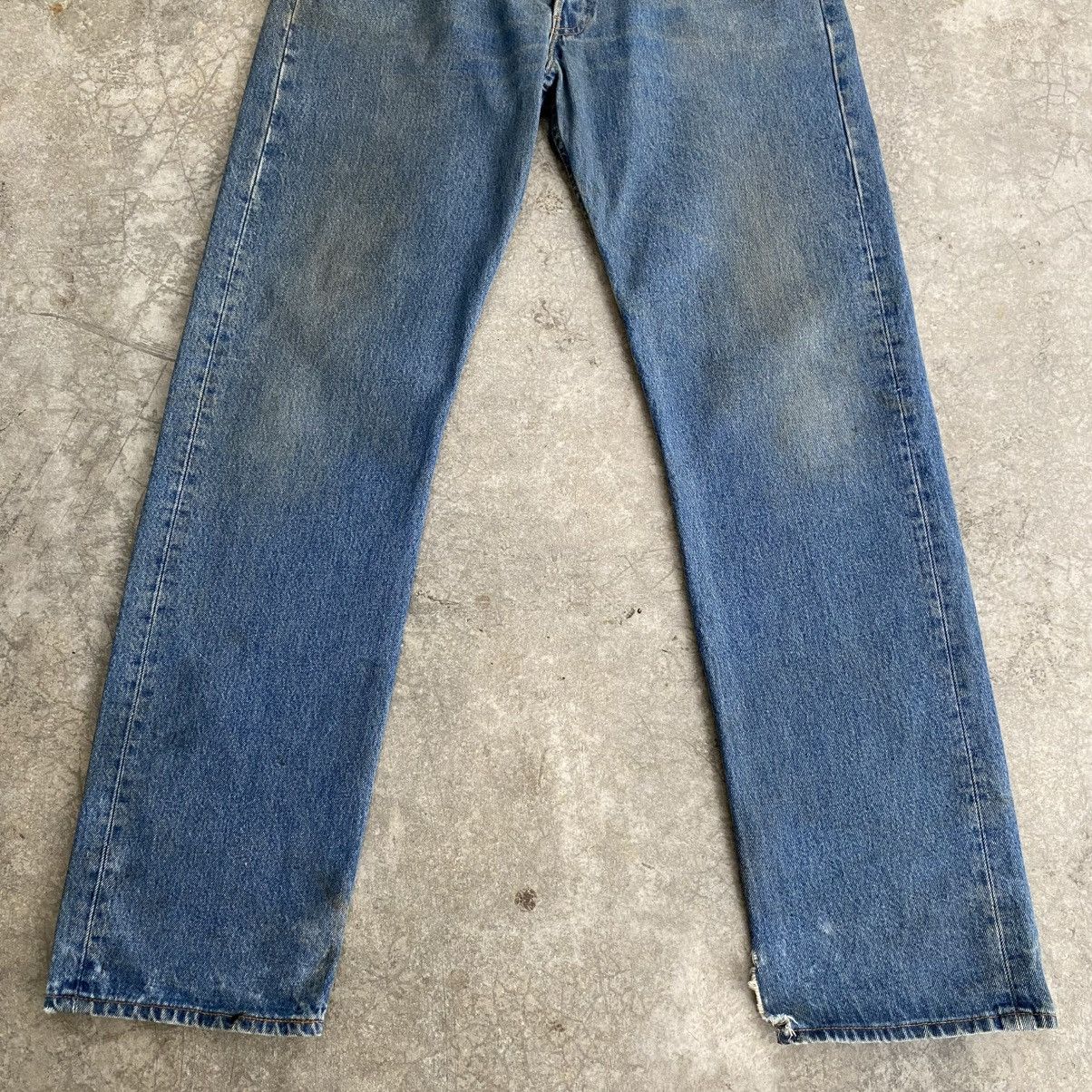Levi's Vintage Levis 501 Faded Stonewashed Blue Distressed Jeans Size US 35 - 3 Thumbnail