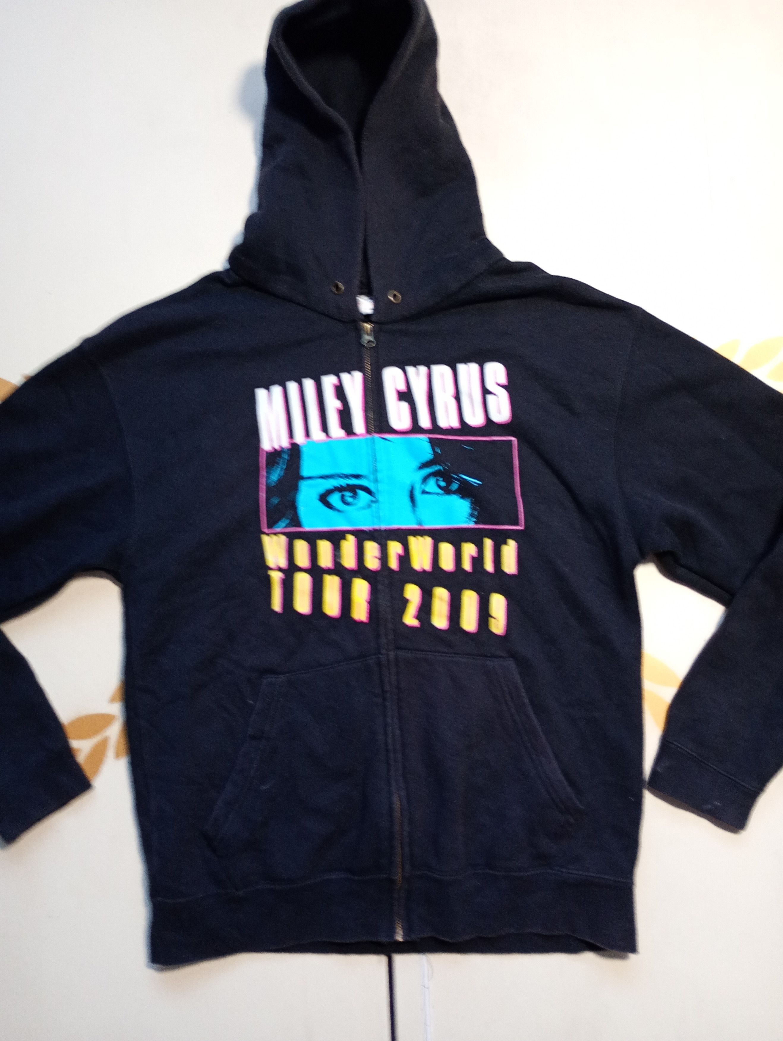 Band Tees × Fruit Of The Loom Miley Cyrus Wonder World Tour 2009 Fruit of the Loom Hoodie Size US S / EU 44-46 / 1 - 3 Thumbnail