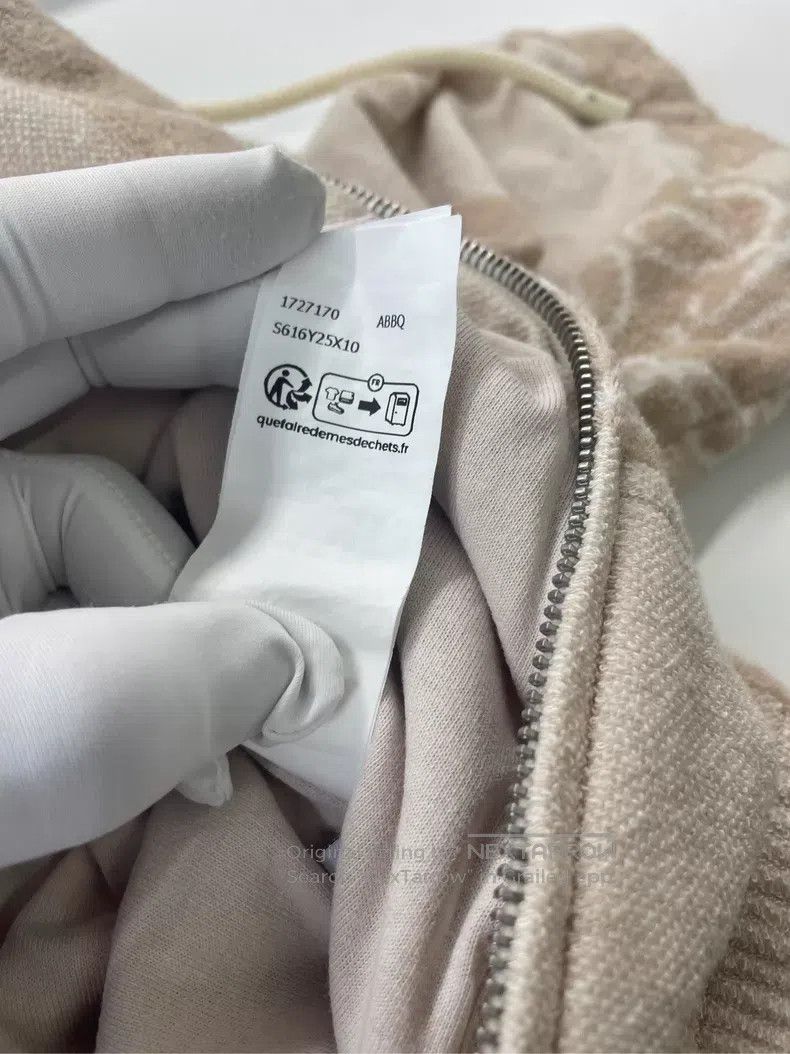 Loewe Loewe Jacquard Short Hooded Zipper Seven-Quarter Sleeve Sw Size XS / US 0-2 / IT 36-38 - 5 Thumbnail