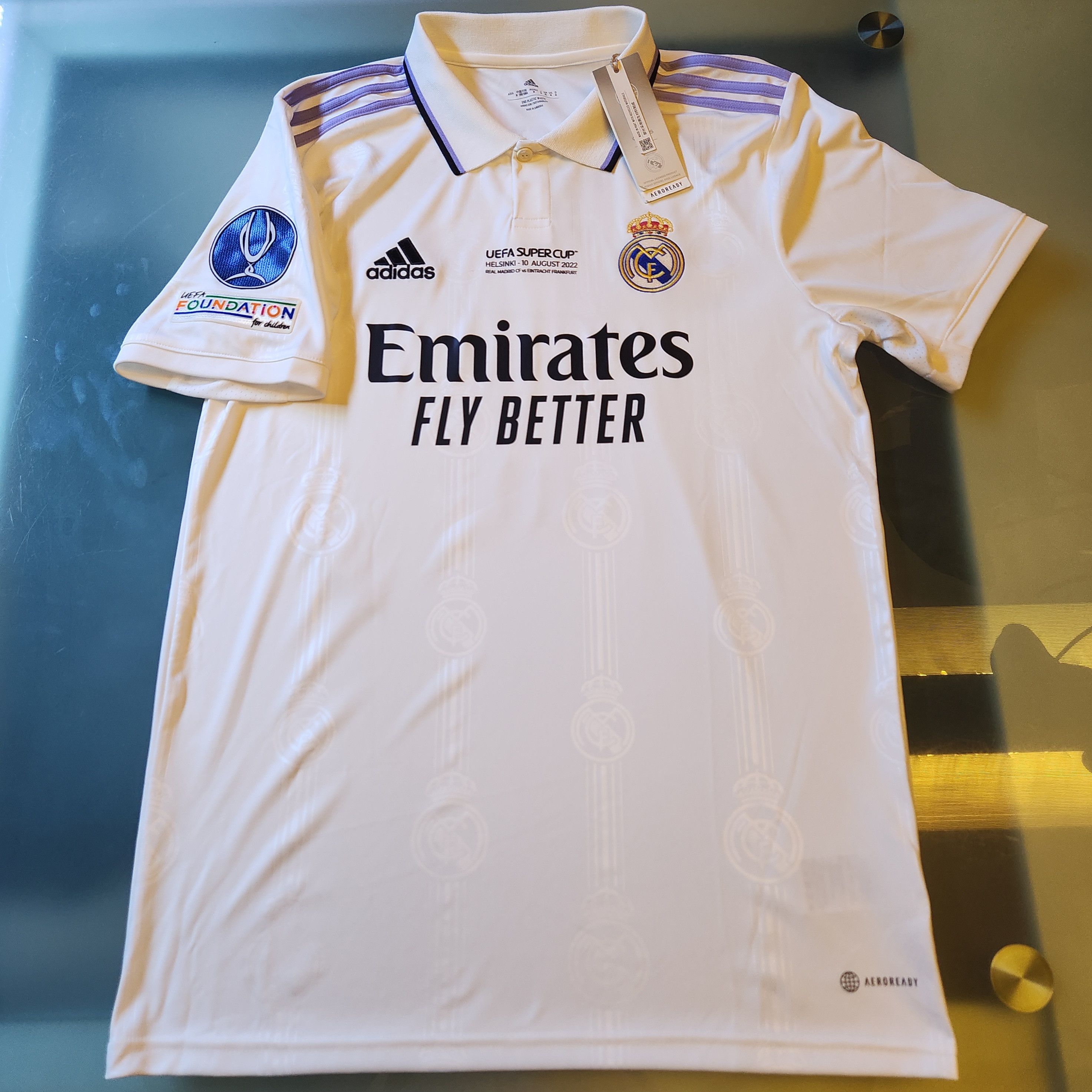 Adidas Authentic Real Madrid KROOS 2022-2023 Super Cup Home Jersey Size US M / EU 48-50 / 2 - 4 Thumbnail