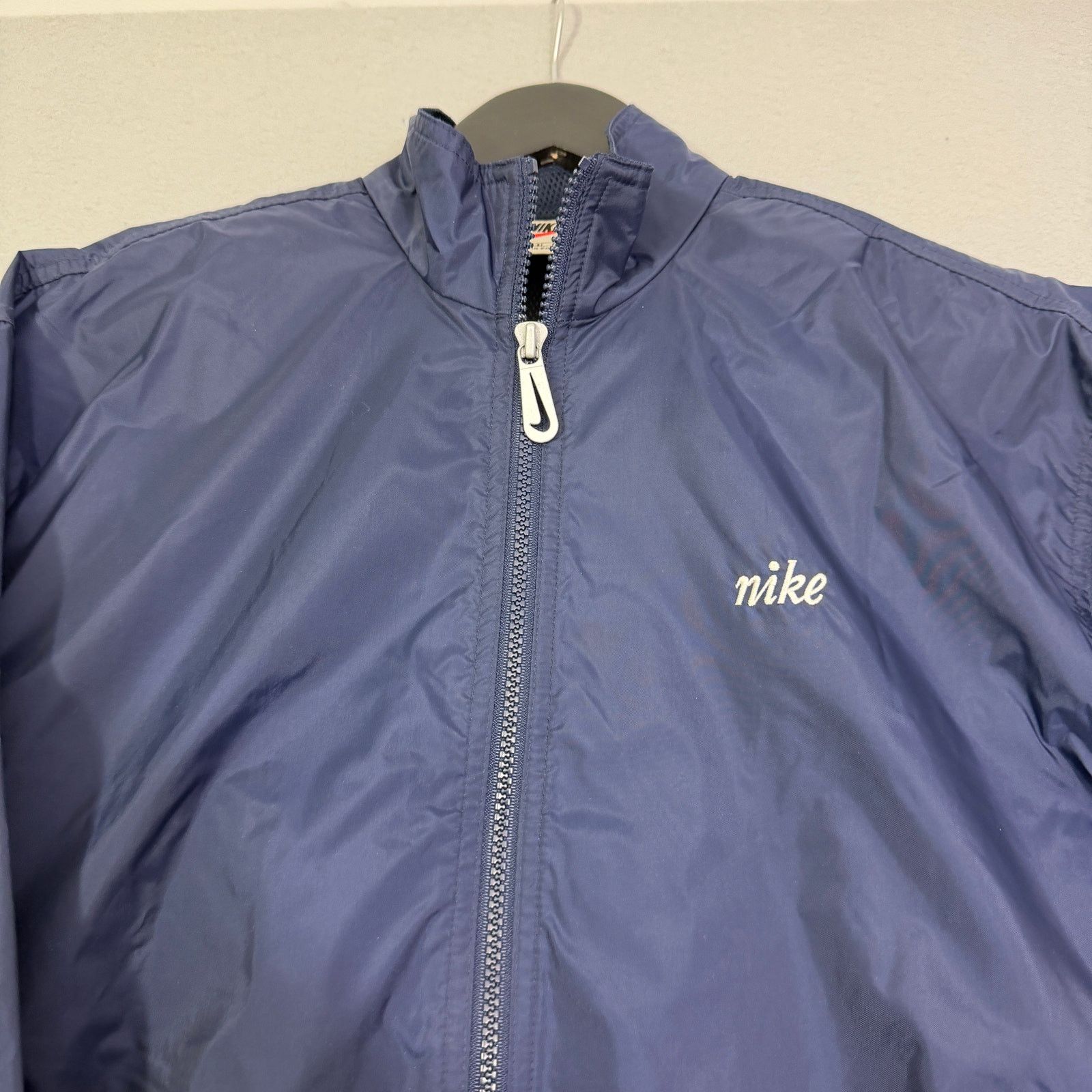 Nike Vintage Nike Windbreaker Jacket Women's Small Blue Full Zip Size S / US 4 / IT 40 - 2 Thumbnail