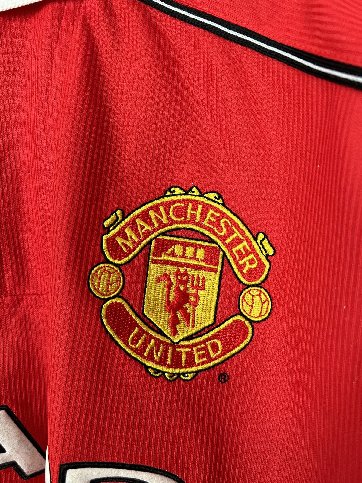 Vintage Vintage Manchester United 1999 Rare Soccer Jersey Umbro 90s Size US XL / EU 56 / 4 - 4 Thumbnail
