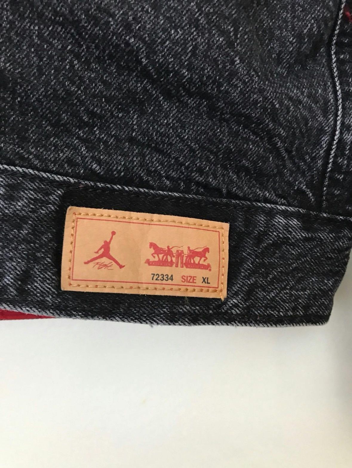 Jordan Brand × Levi's Levis x Jordan Denim Jacket Black Size US XL / EU 56 / 4 - 4 Thumbnail