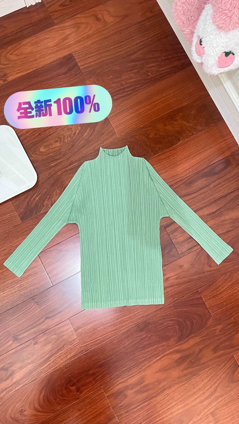 Issey Miyake issey miyake size:3 Avocado top 2505-Nextarrow Size XXS / US 00 / IT 34 - 1 Thumbnail