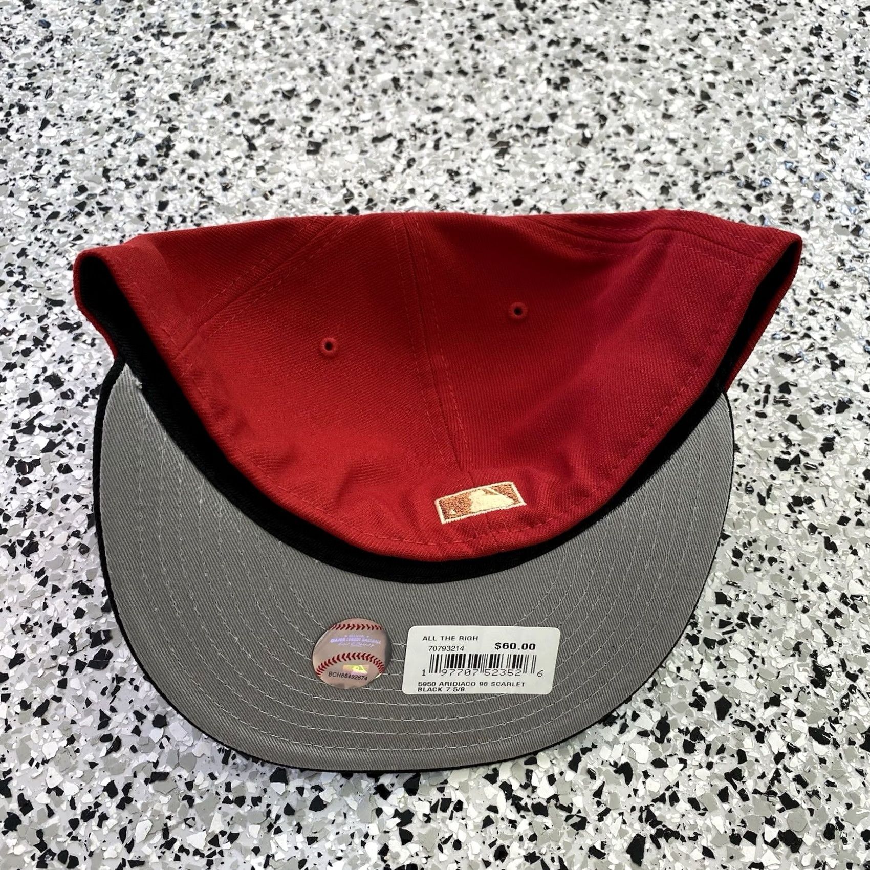 New Era VINTAGE NEW ERA 59FIFTY Arizona Dimondbacks 20TH Anniversary World Champions Red 7 5/8 Mens Baseball Cap Size ONE SIZE - 4 Thumbnail