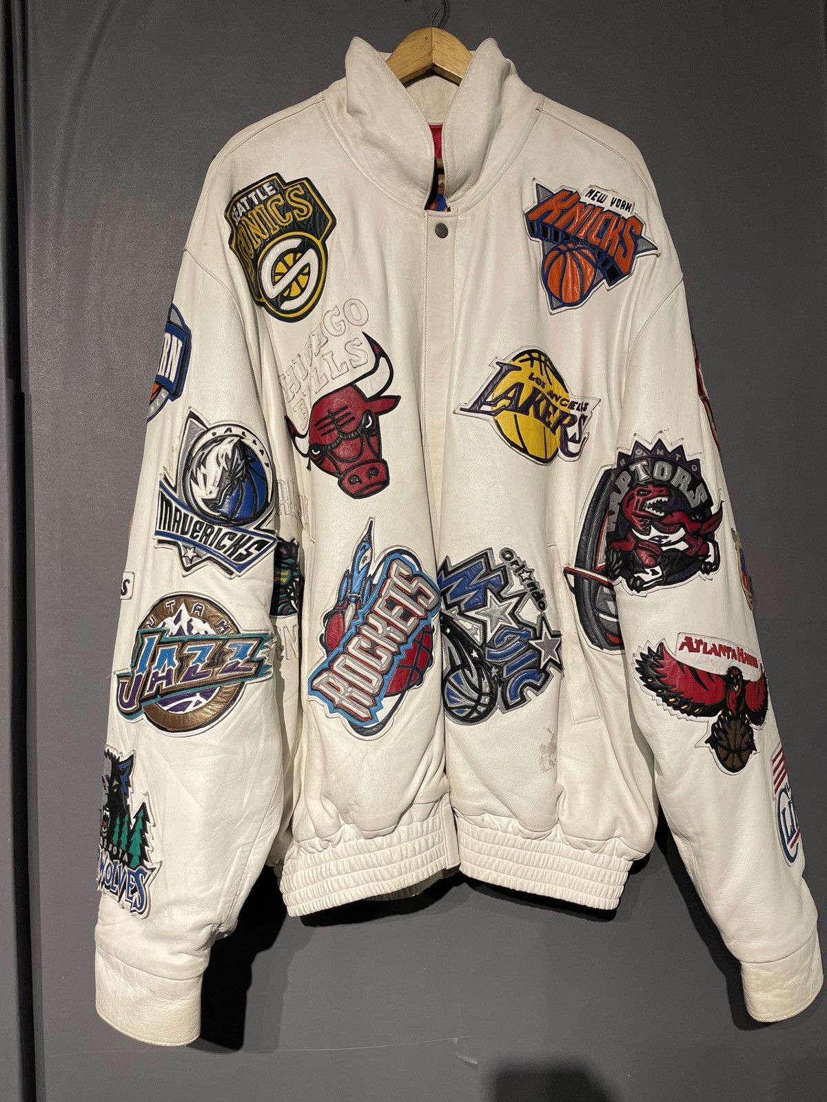 Jeff Hamilton Full team NBA leather jacket 80s Size US XXL / EU 58 / 5 - 2 Thumbnail