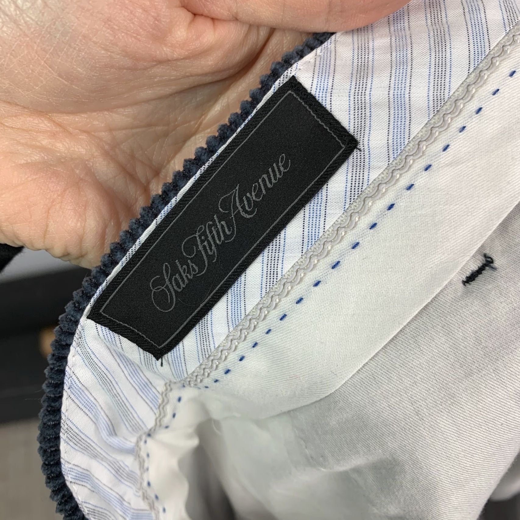 Saks Fifth Avenue Saks Fifth Avenue Men's 32R Navy Blue Corduroy Dress Pants Pleated Front Size US 32 / EU 48 - 8 Thumbnail