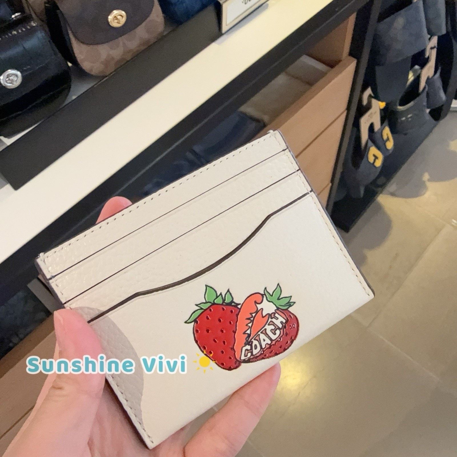 Coach NWT Coach CAR33 Slim Id Card Case Strawberry Gold/Chalk Size ONE SIZE - 1 Thumbnail