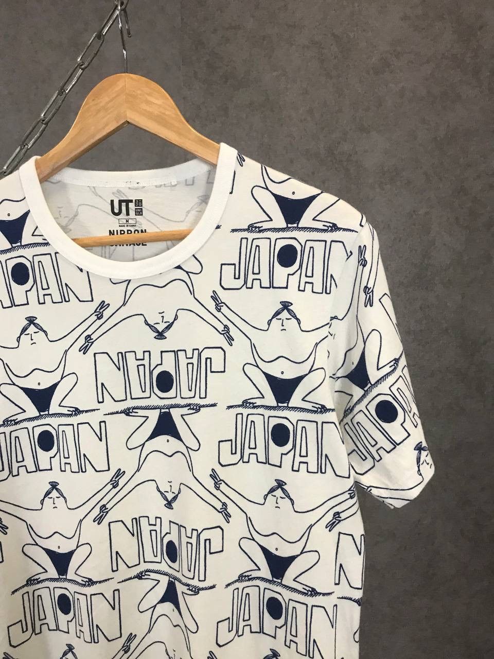 Japanese Brand × Uniqlo Nippon Omiyage x Uniqlo Japanese sumo tee Size US M / EU 48-50 / 2 - 2 Thumbnail