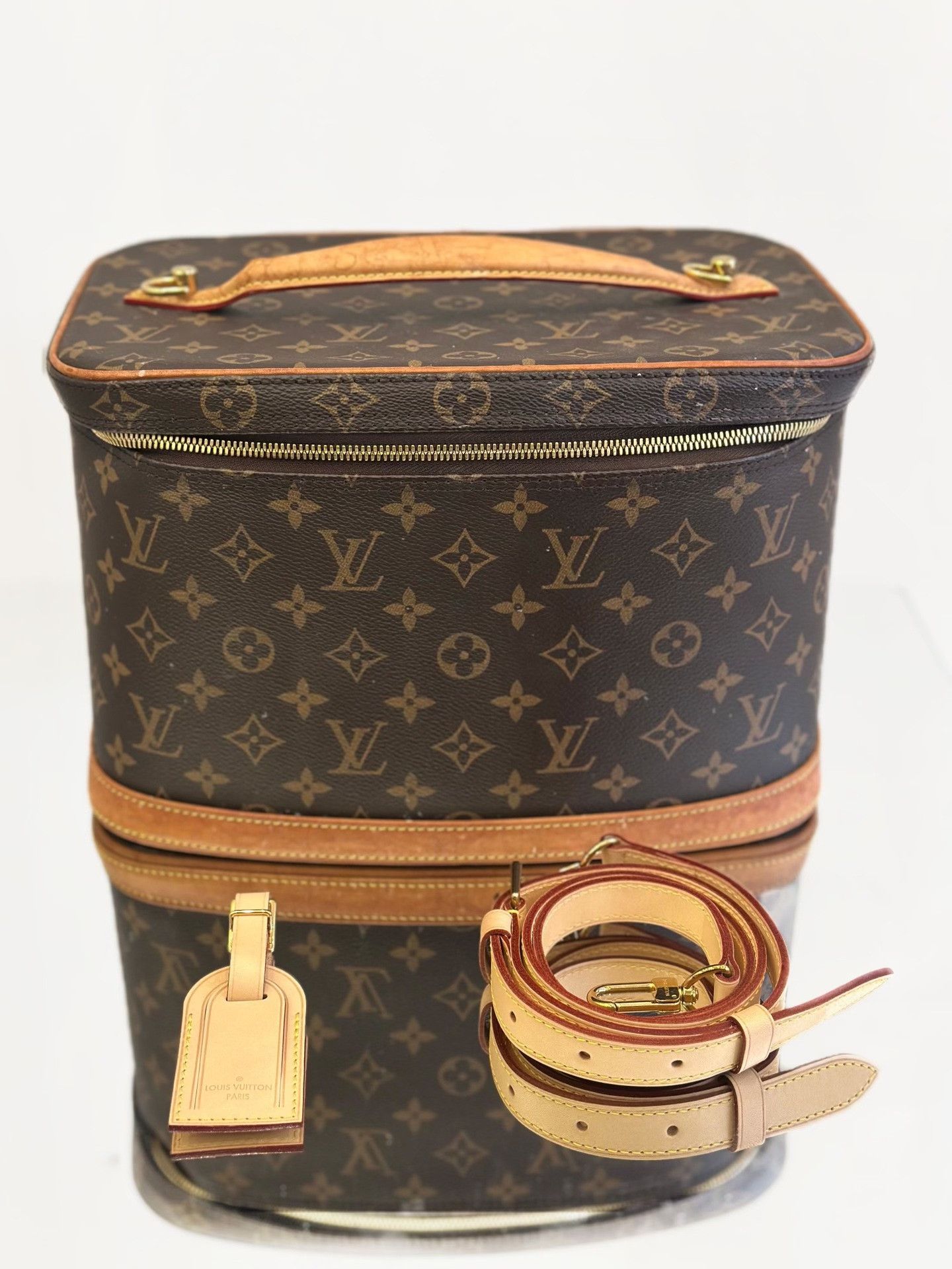 Louis Vuitton Pre-loved Bag Very good condition Size ONE SIZE - 1 Thumbnail