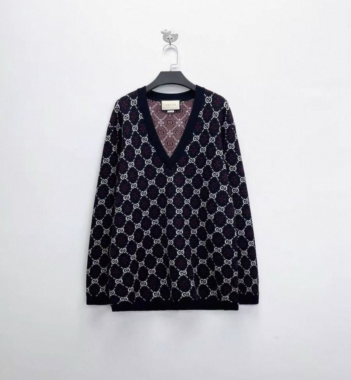 Gucci Gucci Full print logo knitted xl size dark collar sweater 2 Size US XL / EU 56 / 4 - 1 Thumbnail