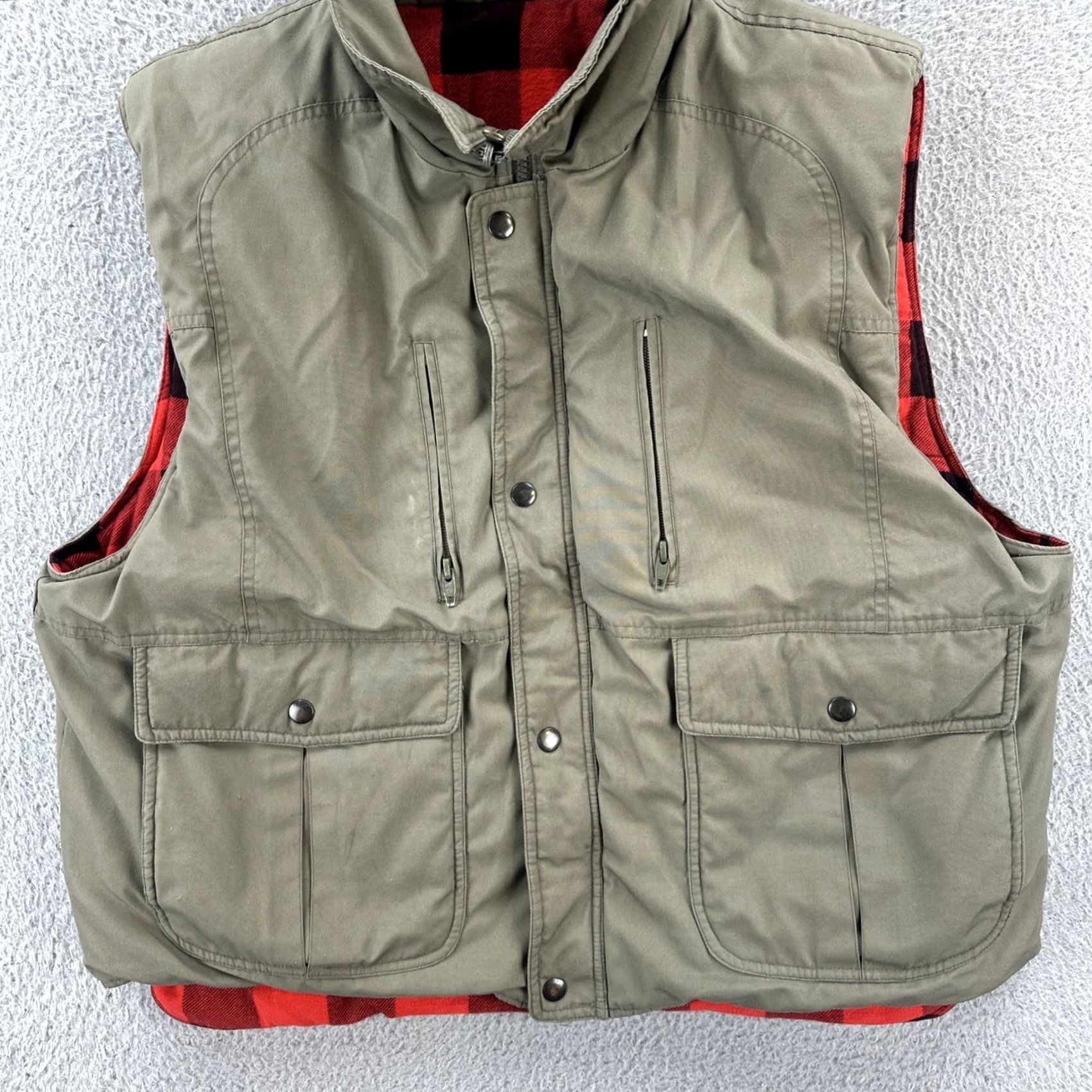 Vintage VINTAGE Reversible Vest Men’s Size Large Khaki Brown & Red Flannel Lined EUC Vest Men L Red Flannel Reversible Puffer Jacket Style Casual Brown Size US L / EU 52-54 / 3 - 4 Thumbnail