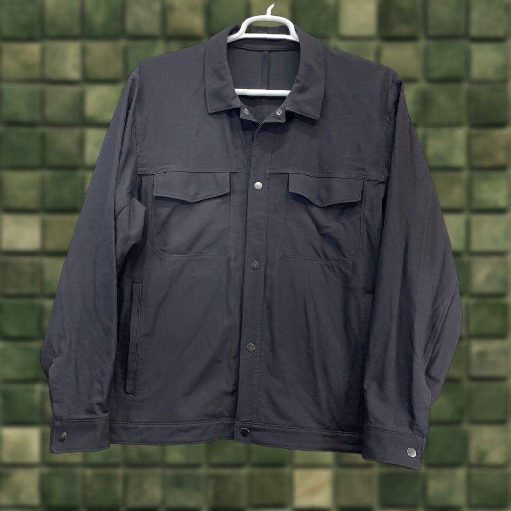 Lululemon Lululemon Twill Utility Jacket Mens XL Shacket Snap Front Shirt black preppy Size US XL / EU 56 / 4 - 1 Thumbnail