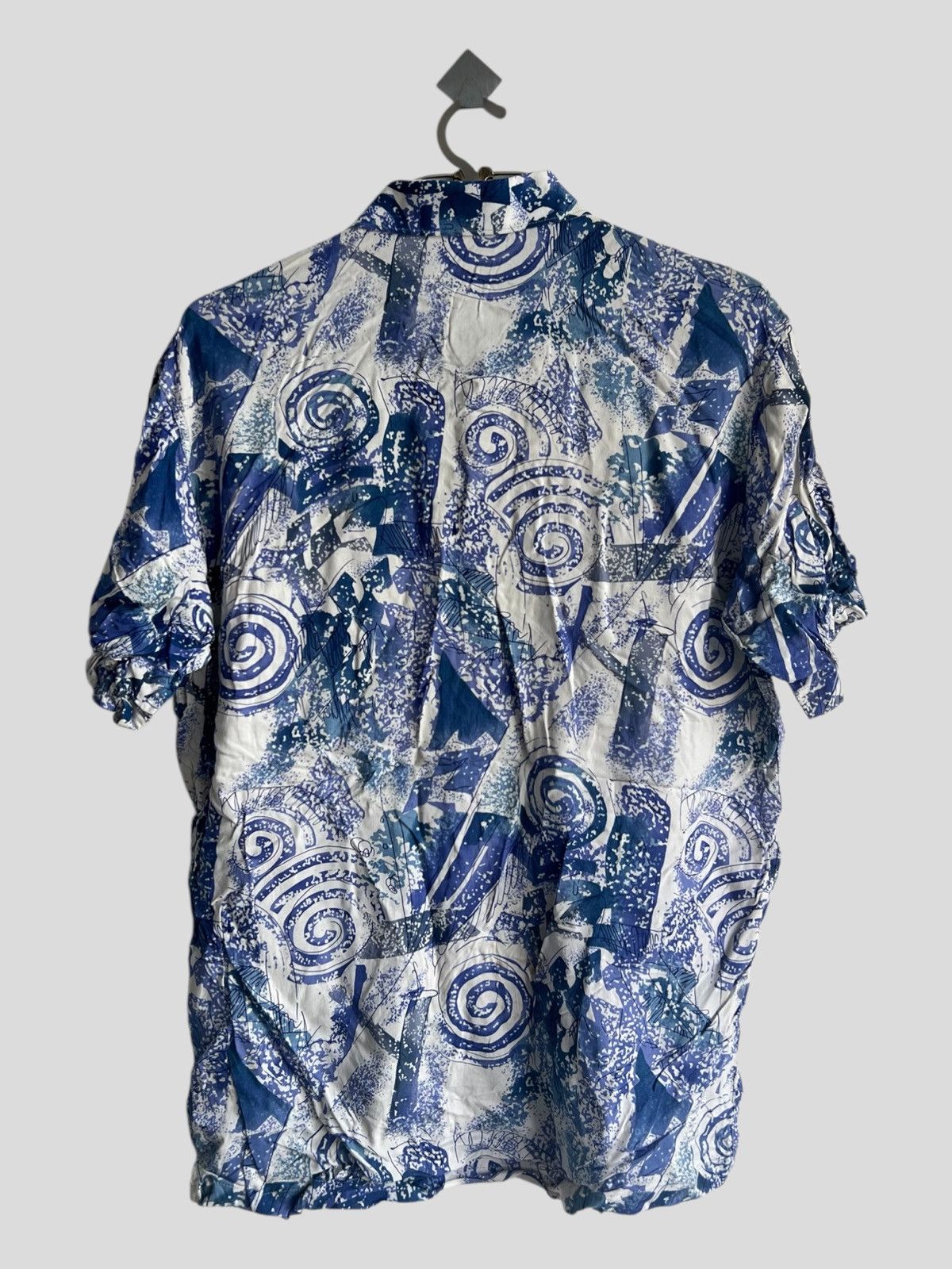 Balenciaga Vintage 1980s Balenciaga Pop Art Psychedelic Rayon Shirt Size US M / EU 48-50 / 2 - 4 Thumbnail
