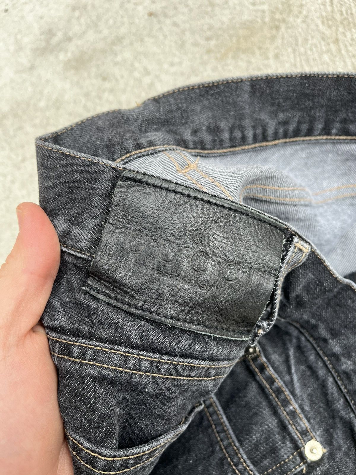 Gucci Selvedge Denim Black Leather tab Size US 34 / EU 50 - 5 Thumbnail