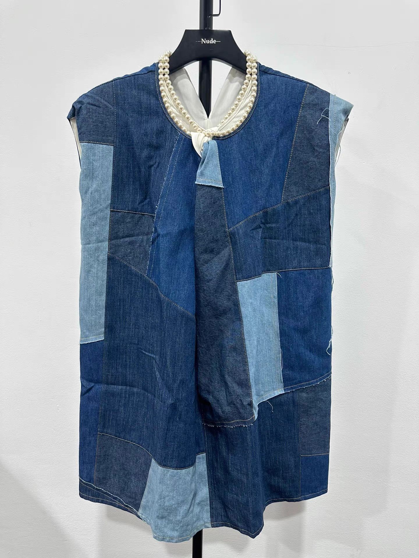 Junya Watanabe Junya Watanabe Denim Patchwork & Pearl Dress K20 Size S / US 4 / IT 40 - 1 Thumbnail