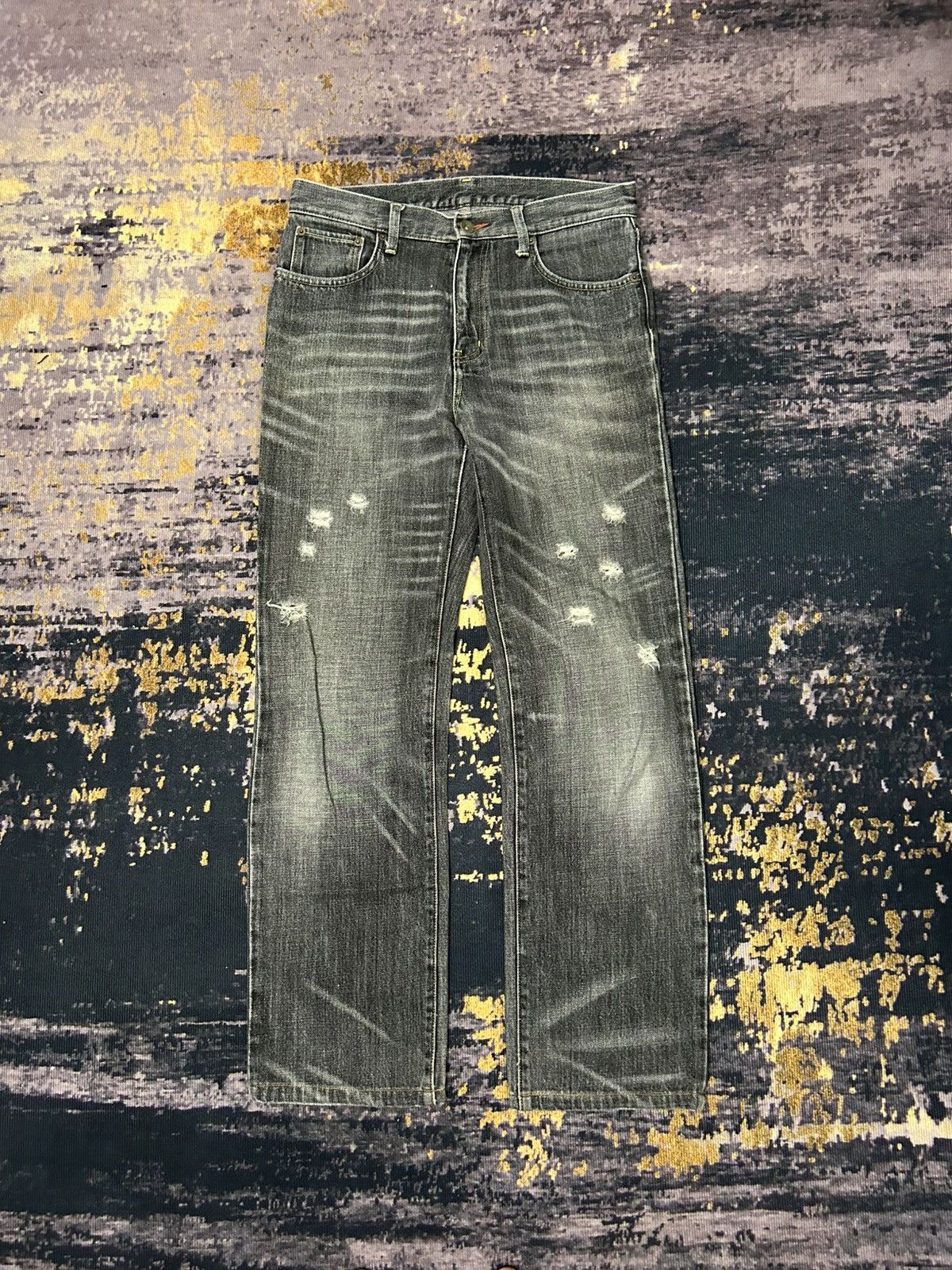 Uniqlo Vintage Uniqlo Distressed Clawmark Jeans Size US 31 - 1 Thumbnail