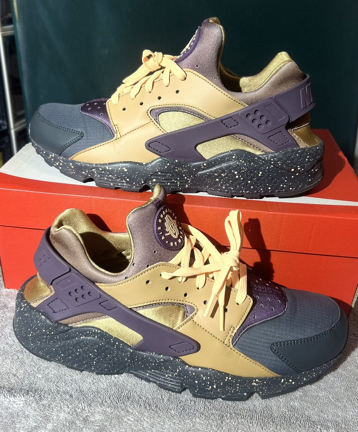 Nike New Nike Air Huarache PRM Elemental ACG Mens Size 13 Size US 13 / EU 46 - 2 Thumbnail