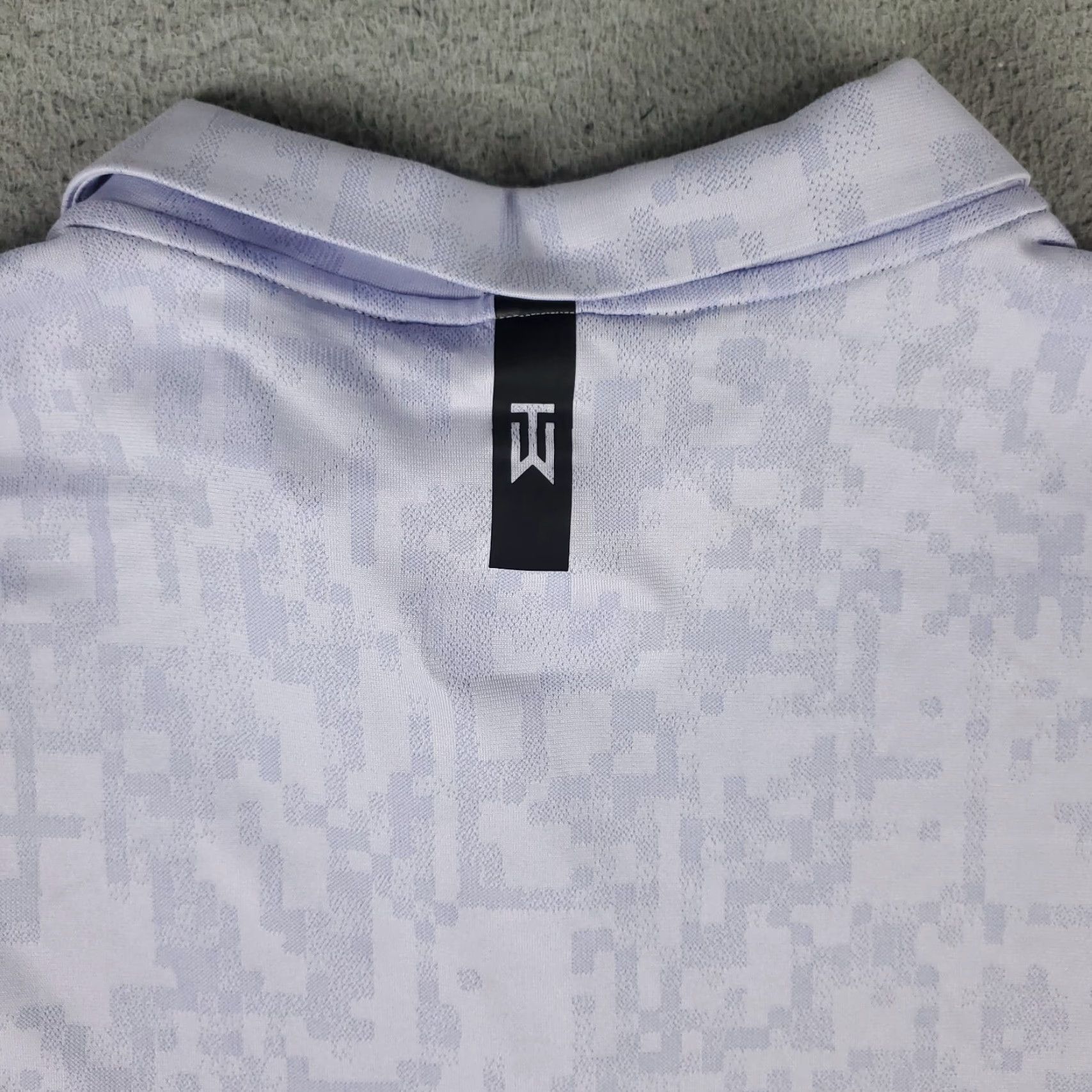 Vintage Tiger Woods Polo Shirt Mens 2XL Purple Pixel Camo Nike Golf Short Sleeve Shirt Size US XXL / EU 58 / 5 - 4 Thumbnail