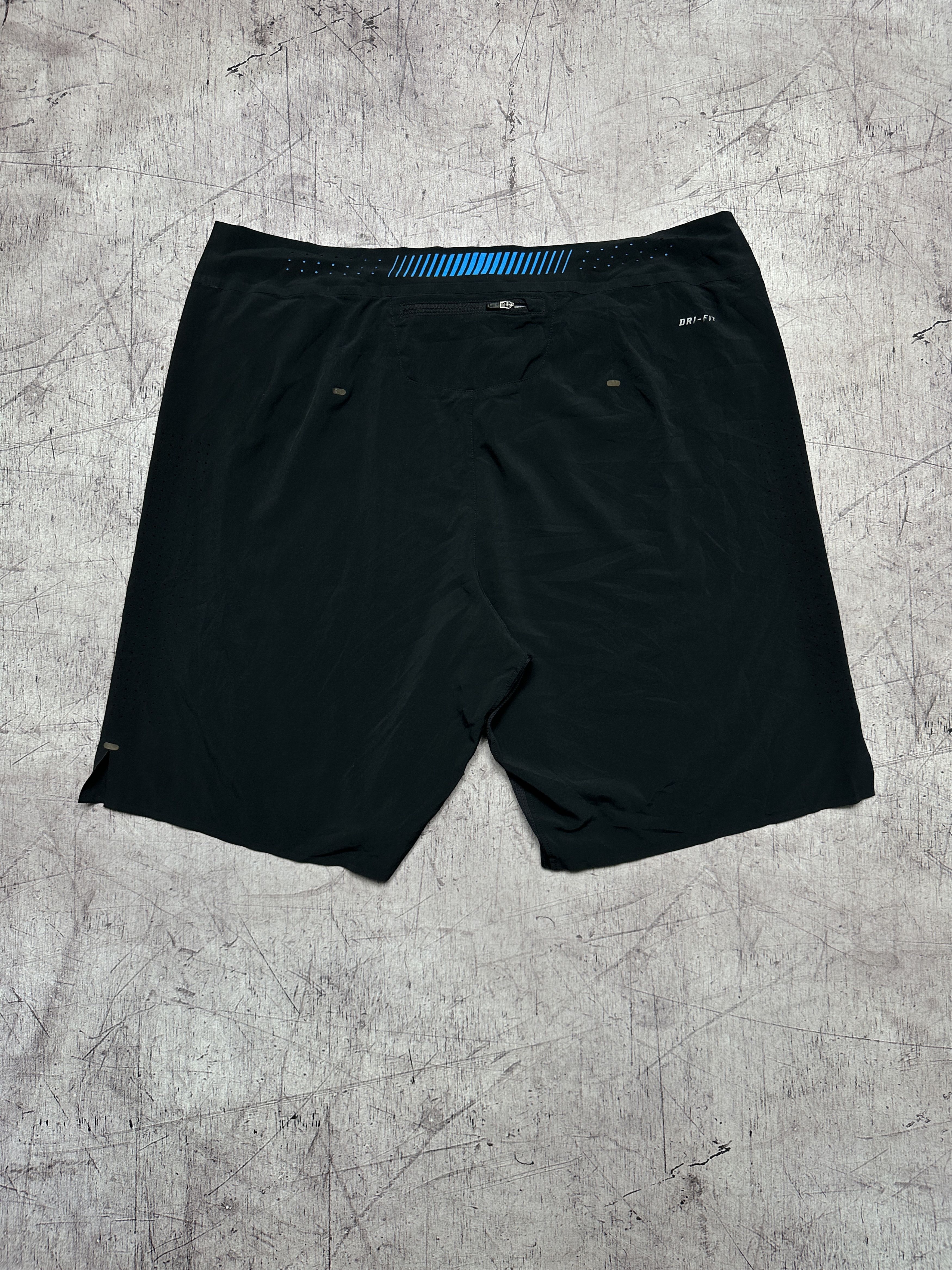 Nike Nike Dri Fit Mens Shorts Size US 36 / EU 52 - 9 Thumbnail