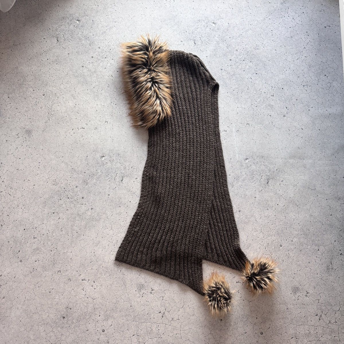 Japanese Brand Hooded Scarf with Faux Fur Trim Vintage Japanese Style Hat Size ONE SIZE - 2 Thumbnail