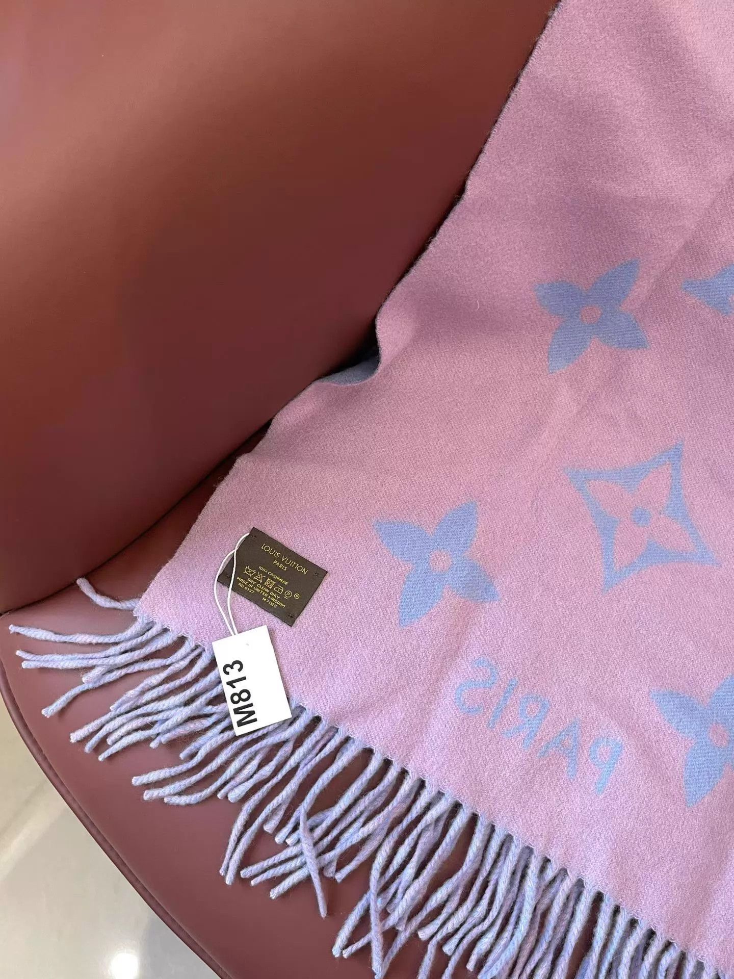 Louis Vuitton LV 100% Cashmere Blue-Purple Colorblock Scarf M812 Size ONE SIZE - 5 Thumbnail