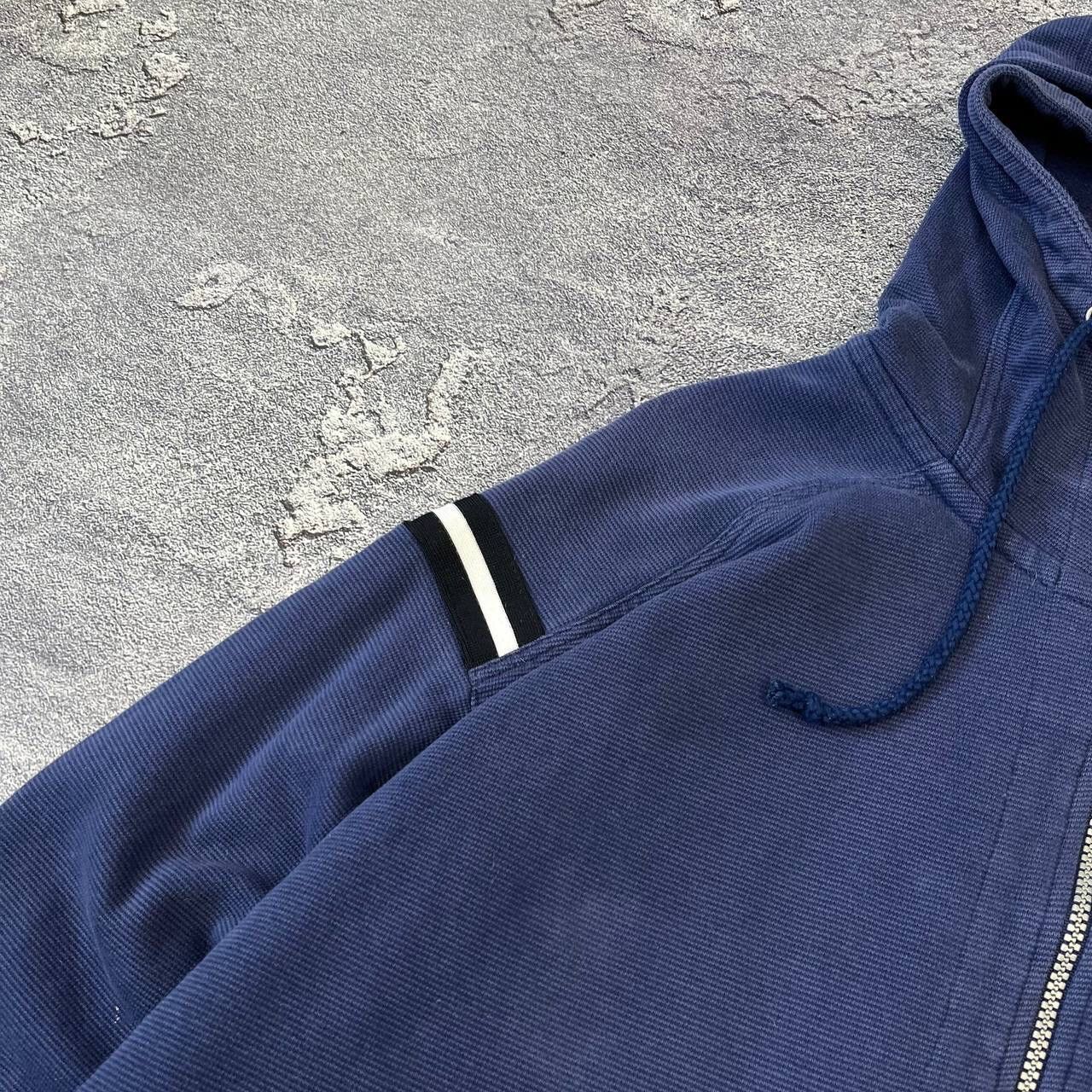 Nike Vintage Nike 90s Big Logo Distressed Zip-Hoodie Mens Size XL Size US XL / EU 56 / 4 - 19 Thumbnail