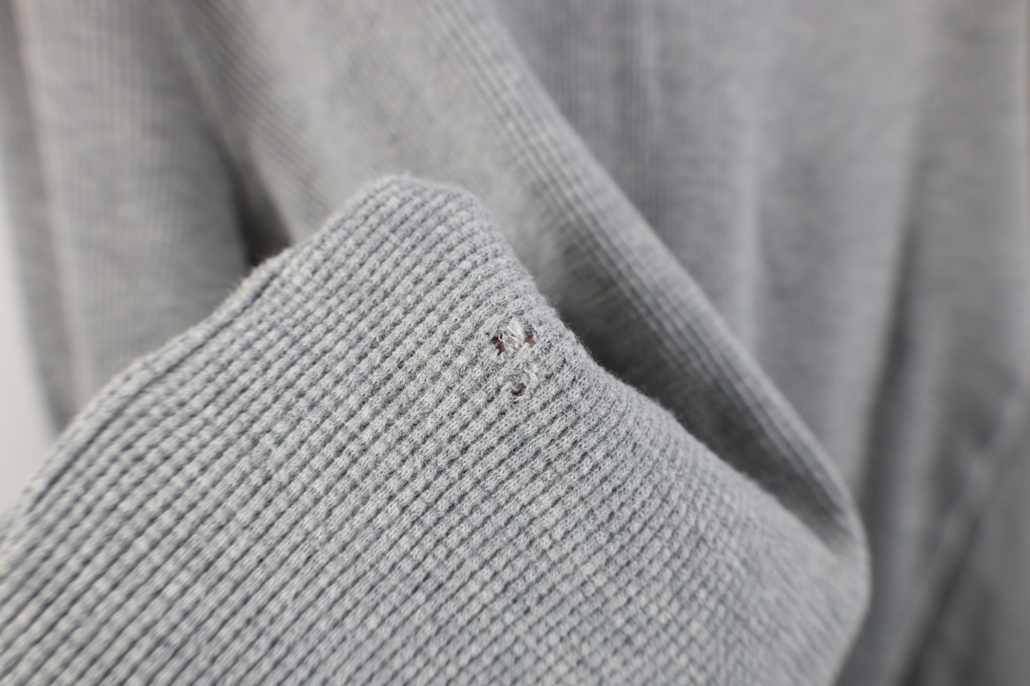 Gap Vintage Y2K Gap Thermal Waffle Knit Long Sleeve T-Shirt Size L / US 10 / IT 46 - 8 Thumbnail