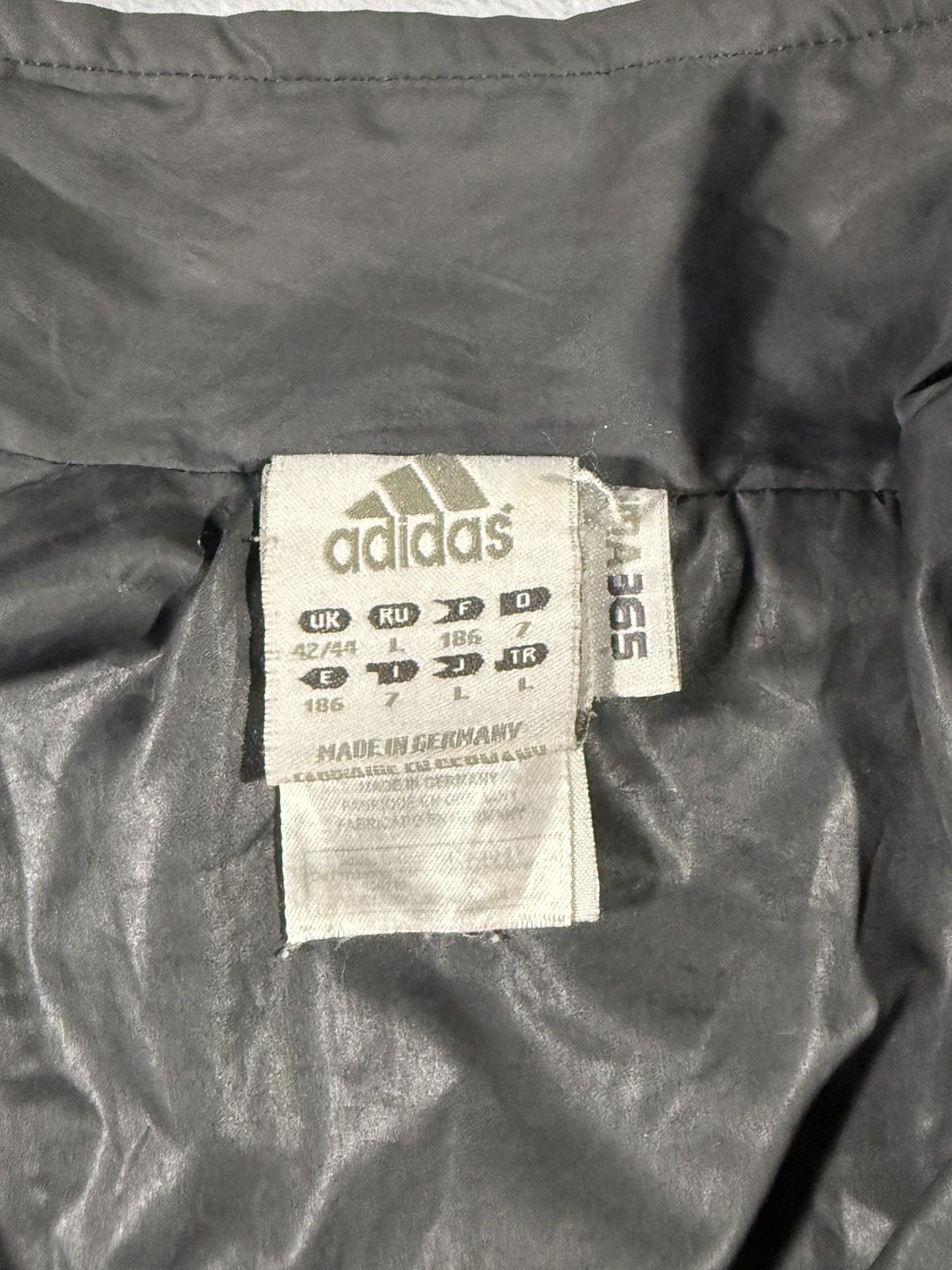 Adidas track jacket Windbreaker Adidas Vintage Retro 90s taglia L Size US L / EU 52-54 / 3 - 4 Thumbnail