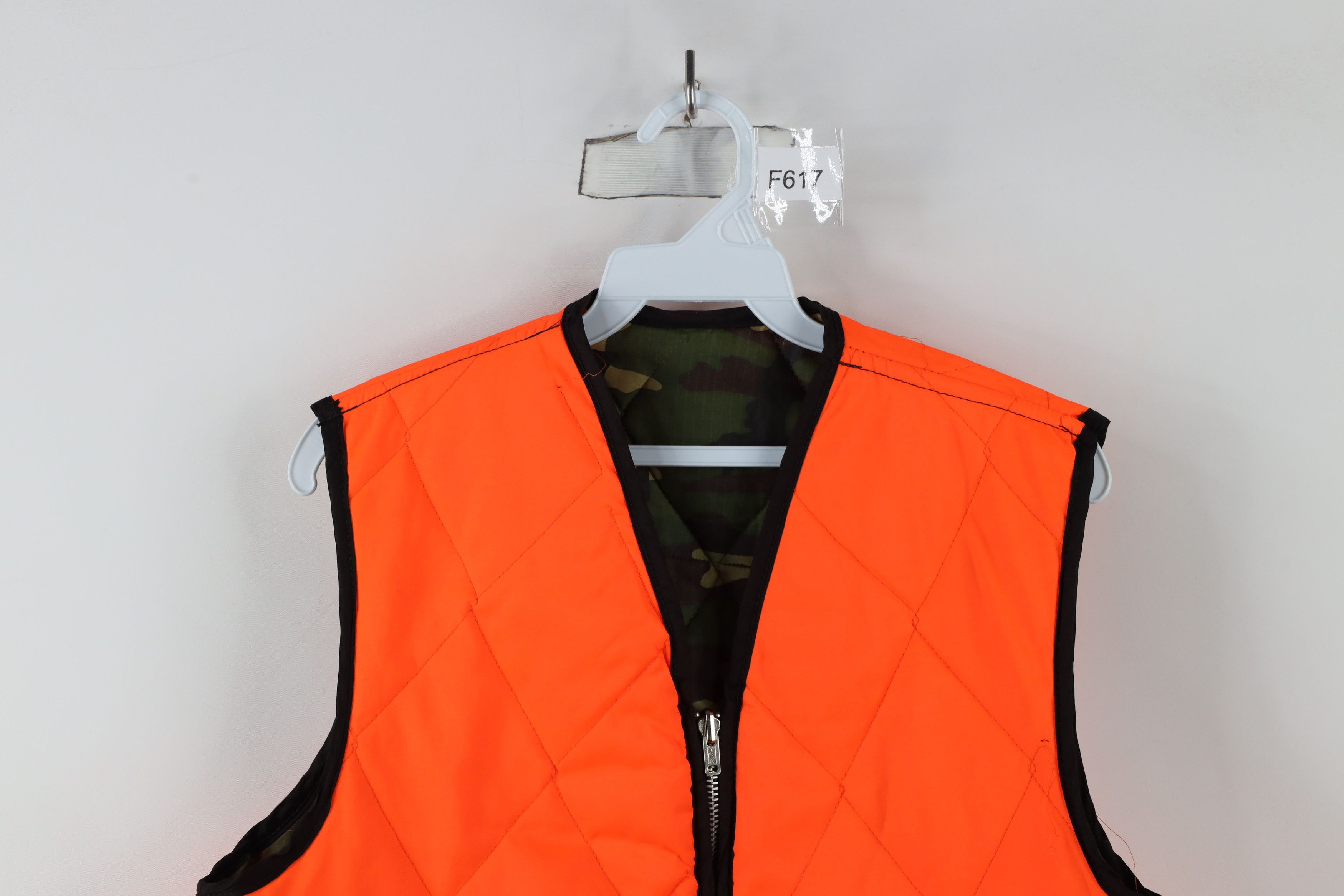 Vintage Vintage 70s Streetwear Reversible Camouflage Vest Jacket Size US M / EU 48-50 / 2 - 11 Thumbnail