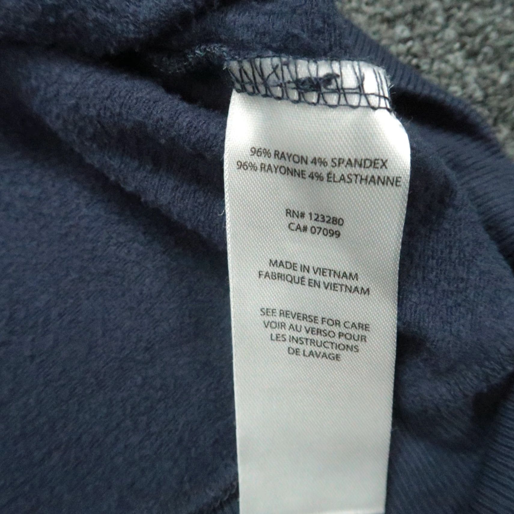 TravisMathew Travis Mathew Pullover Mens XL Blue 1/4 Zip Stretch Sweatshirt? Size US XL / EU 56 / 4 - 4 Thumbnail