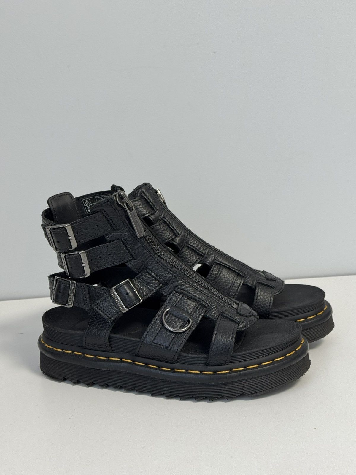 Dr. Martens Dr. MARTENS OLSON SANDALS LADIES SIZE UK6 EU39 CONDITION Size US 8.5 / IT 38.5 - 2 Thumbnail