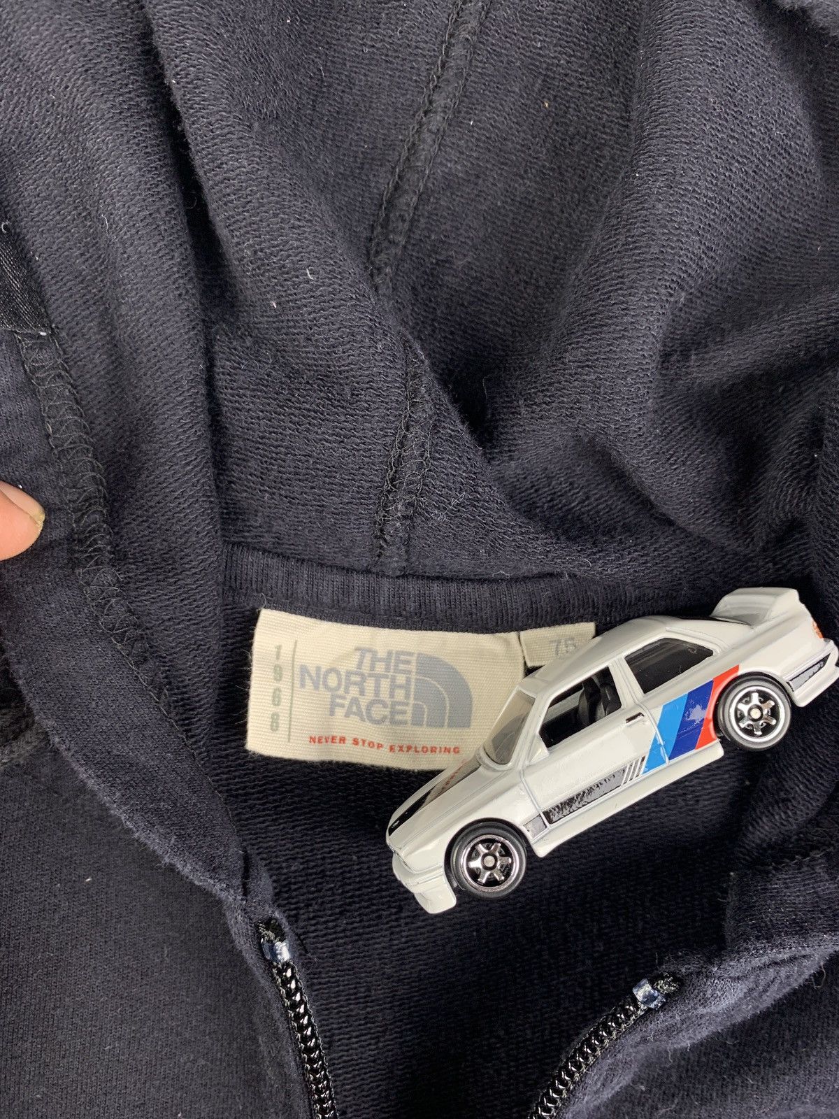 The North Face The North Face Black Embroidered Logo Zip up Womens Hoodie Size XS / US 0-2 / IT 36-38 - 9 Thumbnail