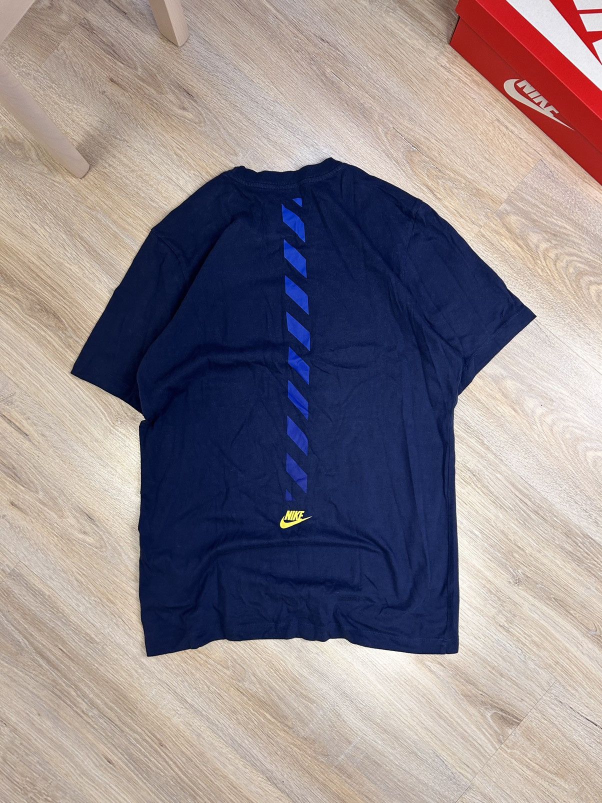 Nike 00s Vintage Nike Big Swoosh Logo Drill T-shirt Rare Size US M / EU 48-50 / 2 - 6 Thumbnail