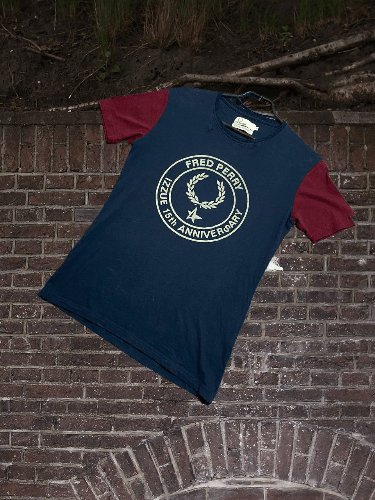 Fred Perry × Vintage Fred Perry Mens Vintage 90s Short Sleeve T-Shirt Crew Size US S / EU 44-46 / 1 - 1 Thumbnail