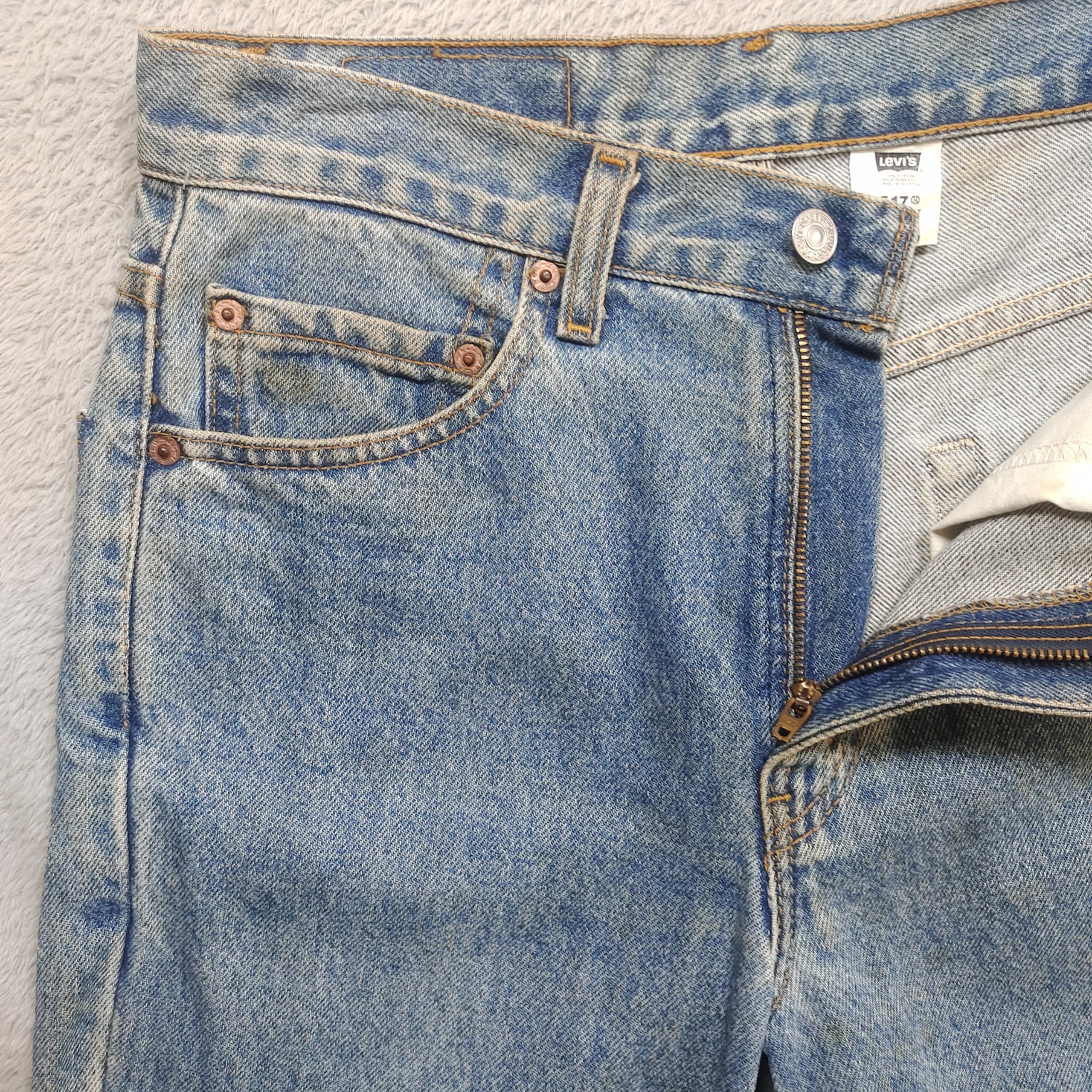 Levi's Vintage Levi’s 517 Bootcut, Y2K Jeans Light Wash Whiskering Size US 30 / EU 46 - 5 Thumbnail