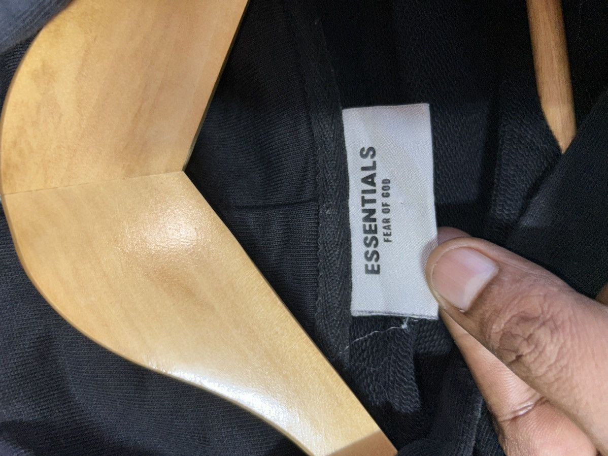 Fear of God Essentials Oversized Big Spell Logo Black Pullover Hoodie Size US M / EU 48-50 / 2 - 8 Thumbnail