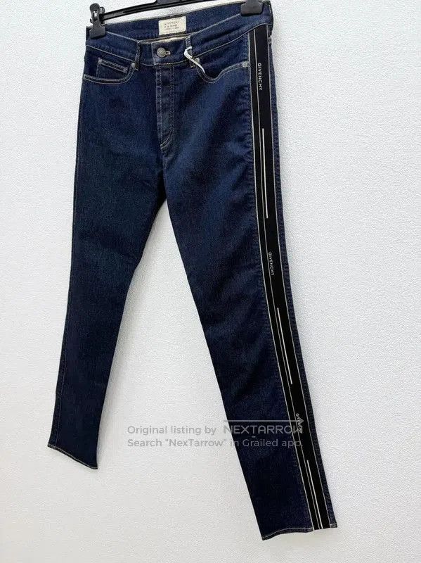 Givenchy Givenchy Men's Casual Denim Pants in Dark Blue . Size US 34 / EU 50 - 2 Thumbnail