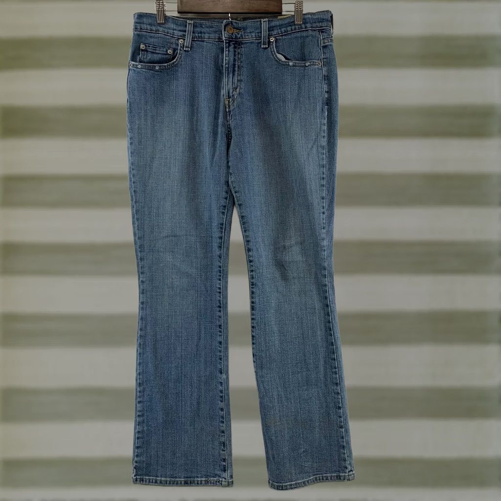 Levi's VINTAGE Levi'S Jeans Womens 14 Blue Boot Cut Denim Mid Rise Y2K Size 36" / US 14 / IT 50 - 1 Thumbnail