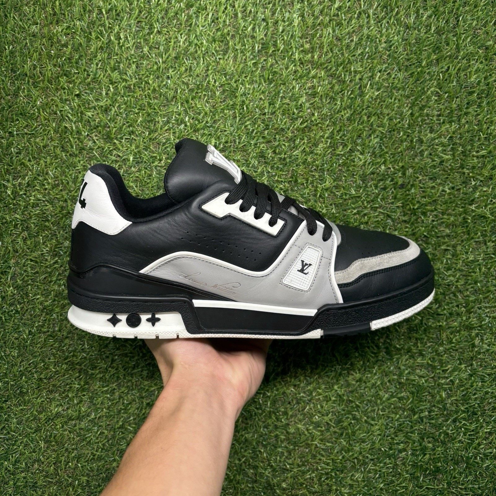 Louis Vuitton 9.5-10 US Louis Vuitton Trainer ' Black Grey White ' | GOOD! Size US 10 / EU 43 - 2 Thumbnail