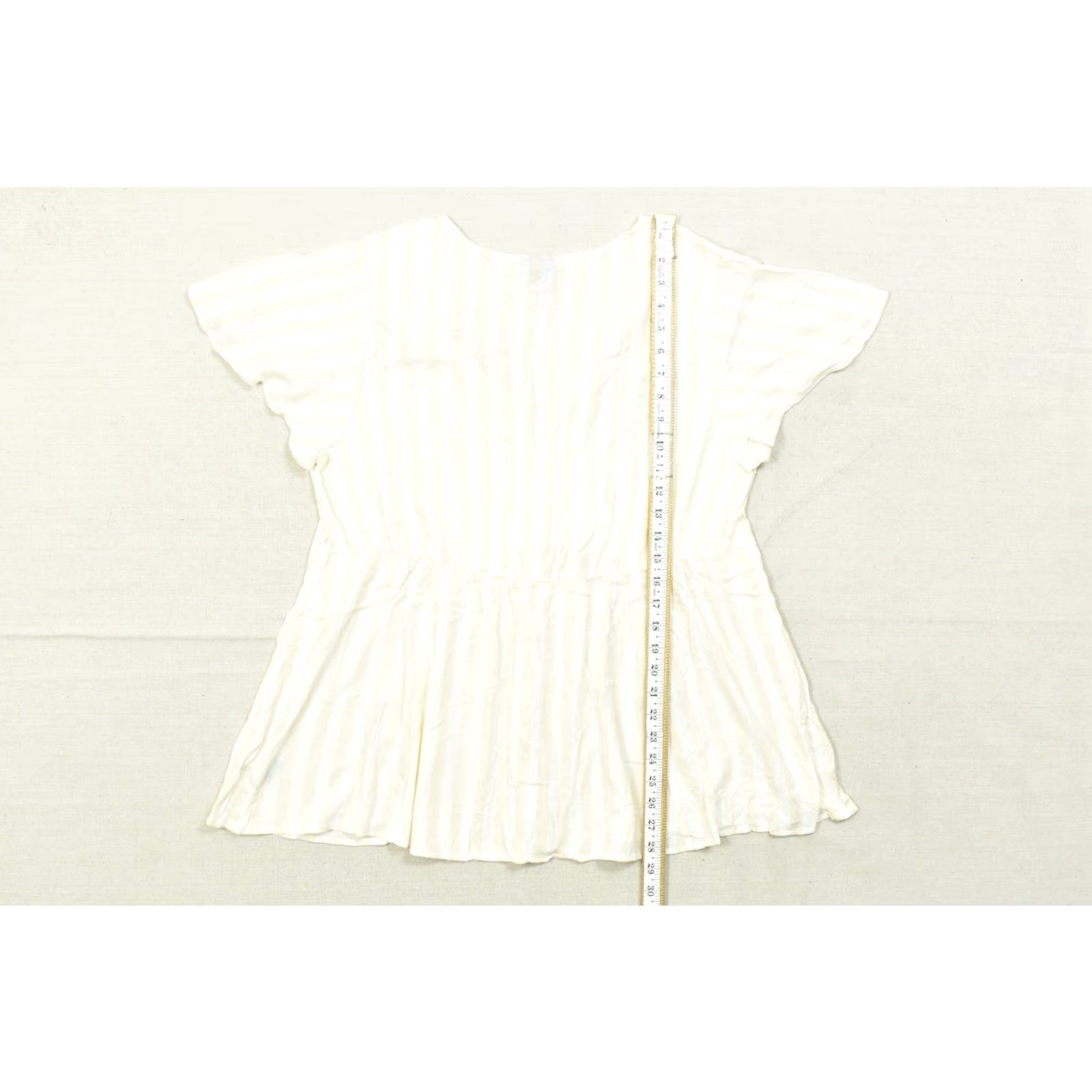 Torrid Torrid Blouse Shirt Ivory Yellow Striped Rayon Peplum Lace V-Neck Lace-Up Top Womens Size 1 Short Sleeve Size XS / US 0-2 / IT 36-38 - 4 Thumbnail