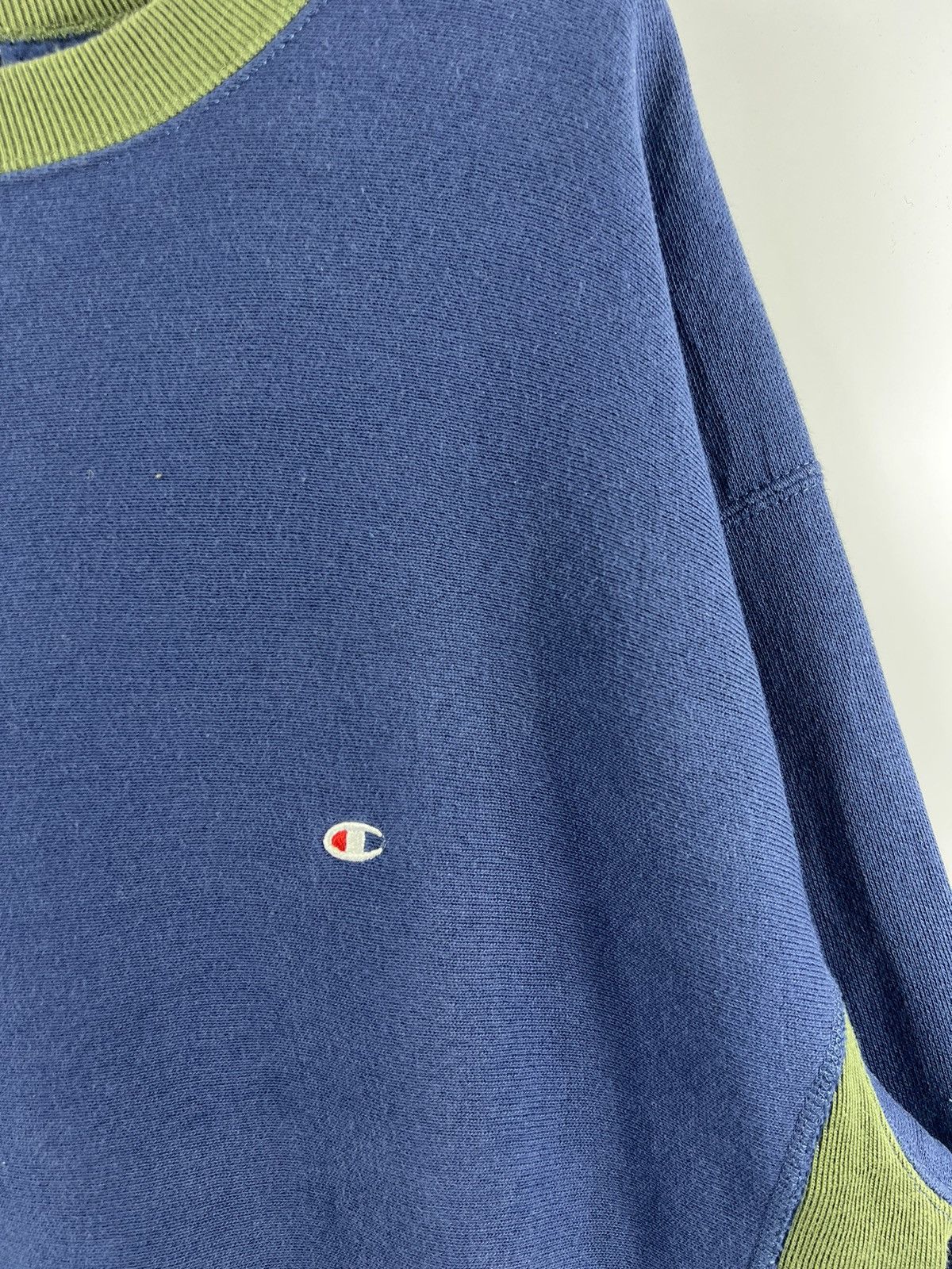 Champion 🔥 Champion Y2K Streetwear Roundneck Sweatshirt - M Size US M / EU 48-50 / 2 - 4 Thumbnail