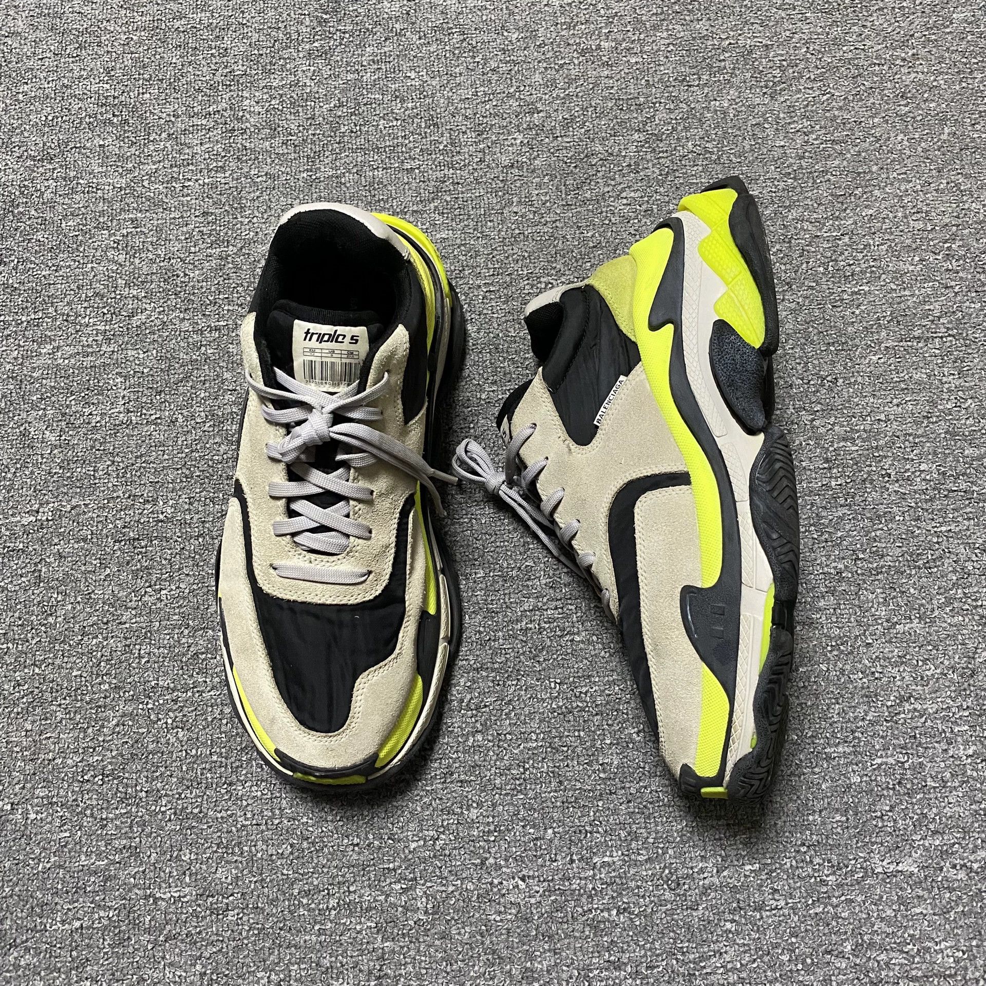 Balenciaga Balenciaga Triples Chunky Sneakers Size US 9 / EU 42 - 1 Thumbnail