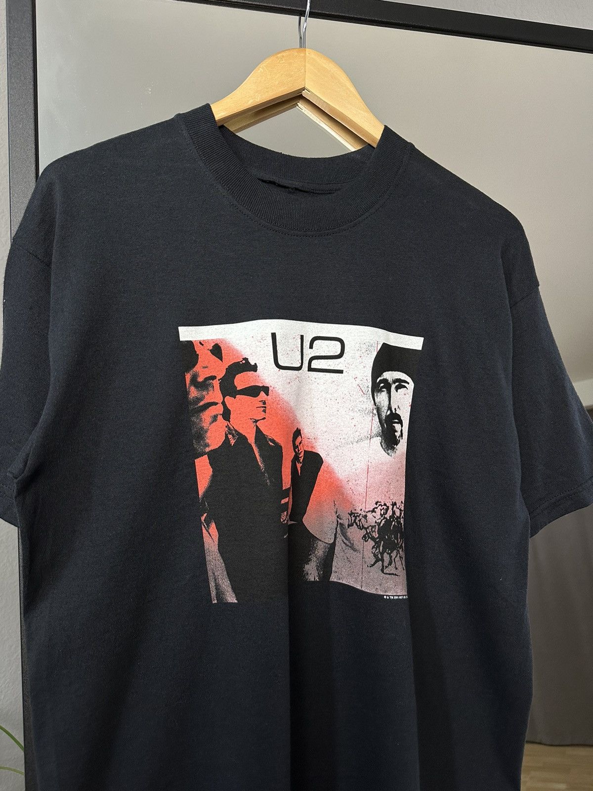 Band Tees × Vintage VINTAGE 2001 U2 THE GOAL IS ELEVATION EUROPE TOUR ARCHIVAL Size US L / EU 52-54 / 3 - 2 Thumbnail