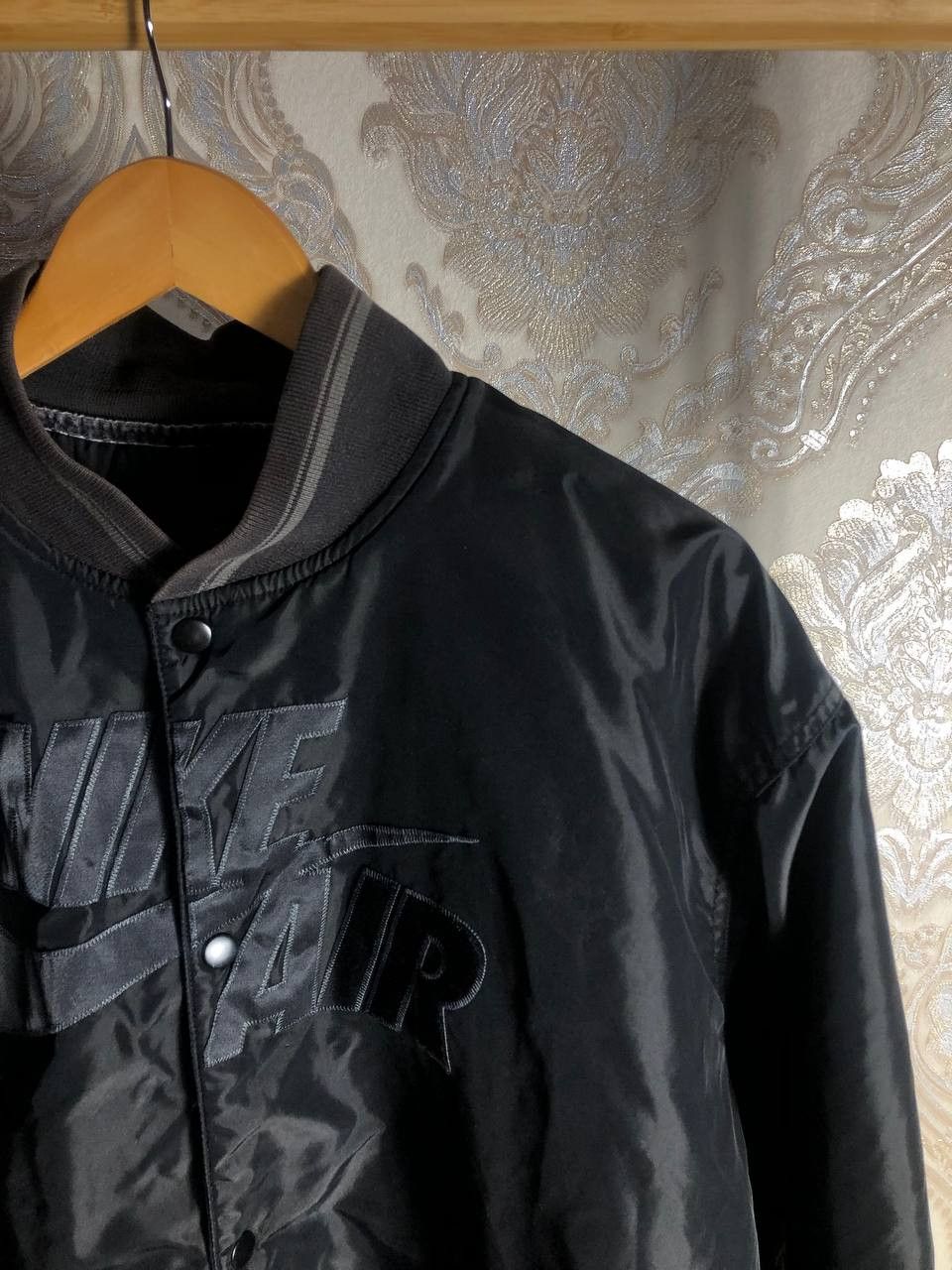 Nike Vintage Nike Air Max 72 Retro Nylon Bomber Jacket Y2K 90s Size US XL / EU 56 / 4 - 3 Thumbnail