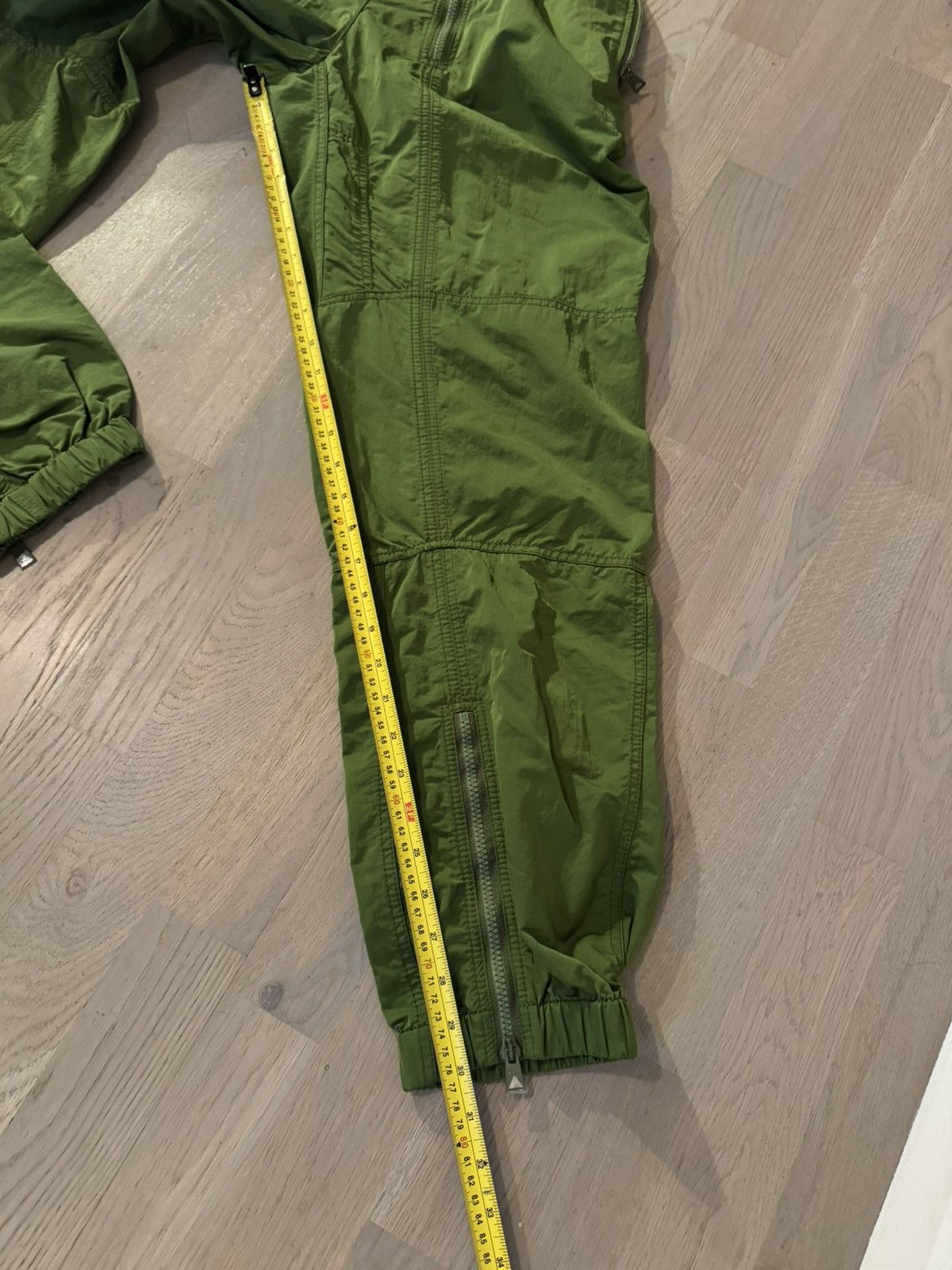 Bottega Veneta BOTTEGA VENETA nylon pants sizes in photos by tape measure Size US 29 - 7 Thumbnail
